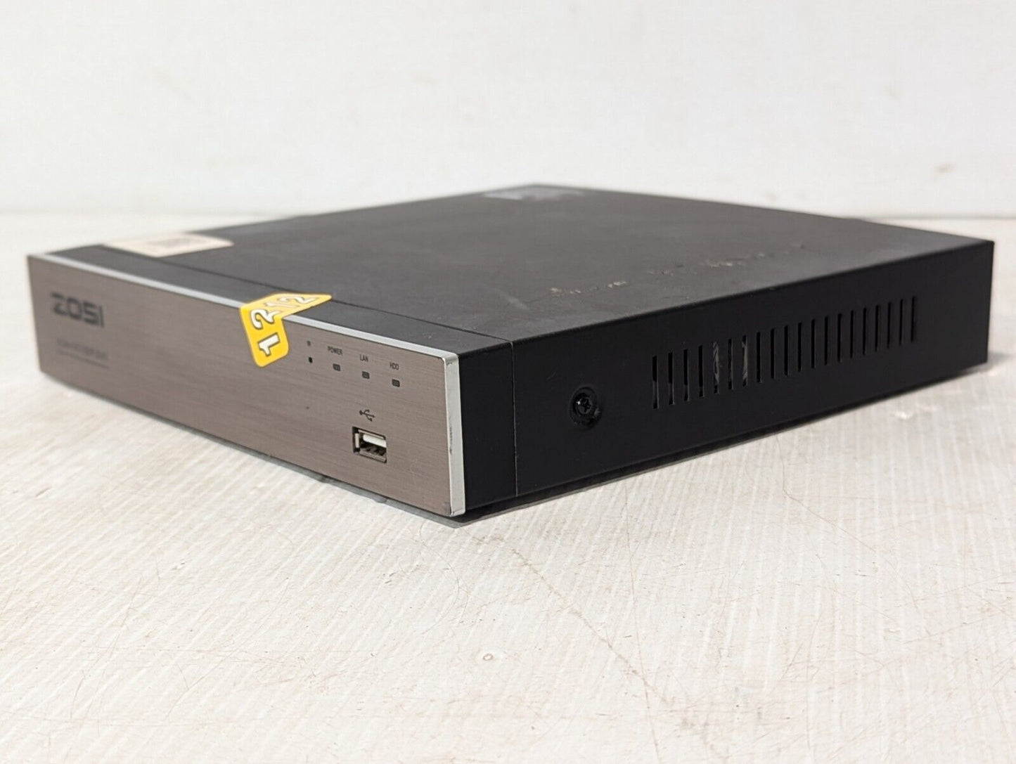 ZOSI 8 Channel H.265+ 5MP Lite DVR HD 1080p Recorder ZR08AN/00, no power adapter