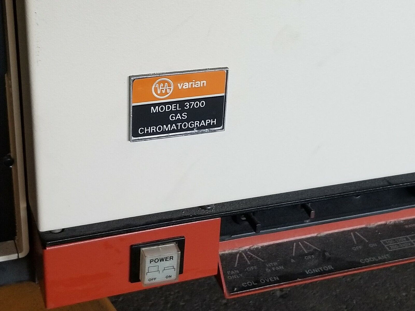 VARIAN Model 3700 Gas Chromatograph
