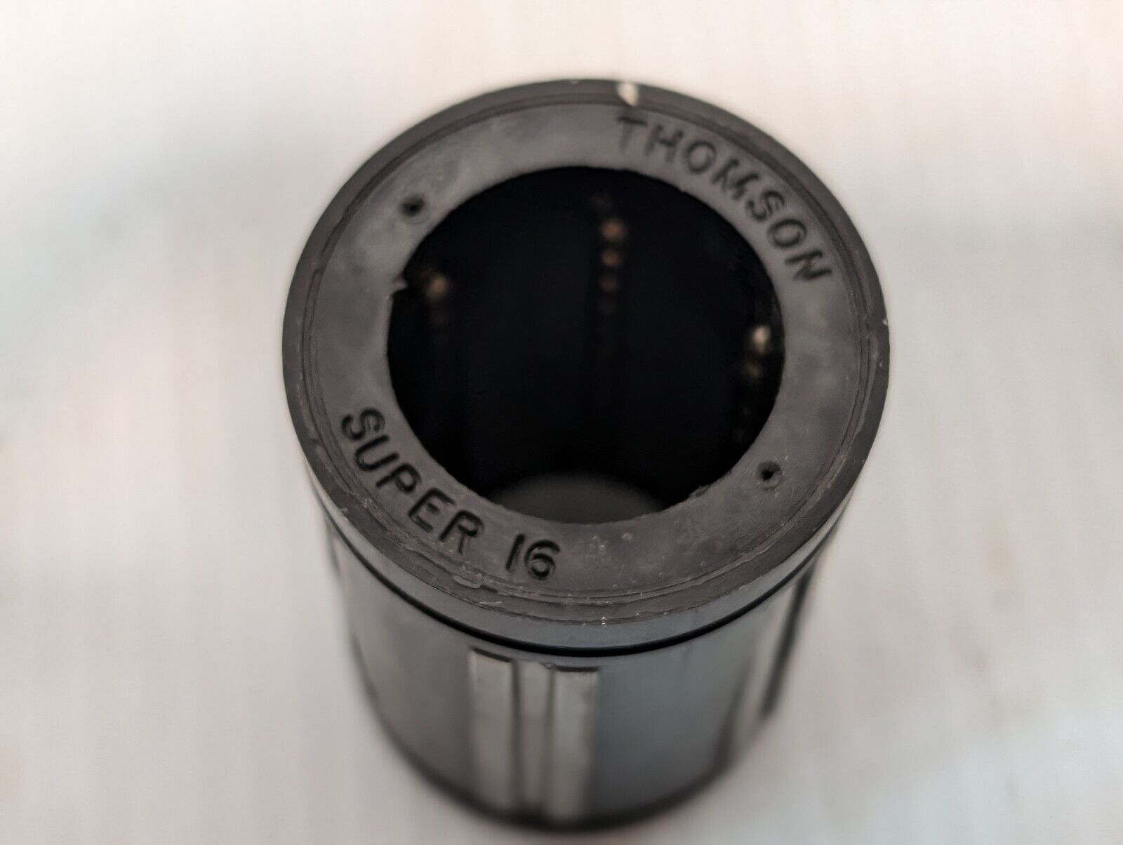 Thomson Super 16 Ball Bushing Bearing - Free Shipping - Free Returns