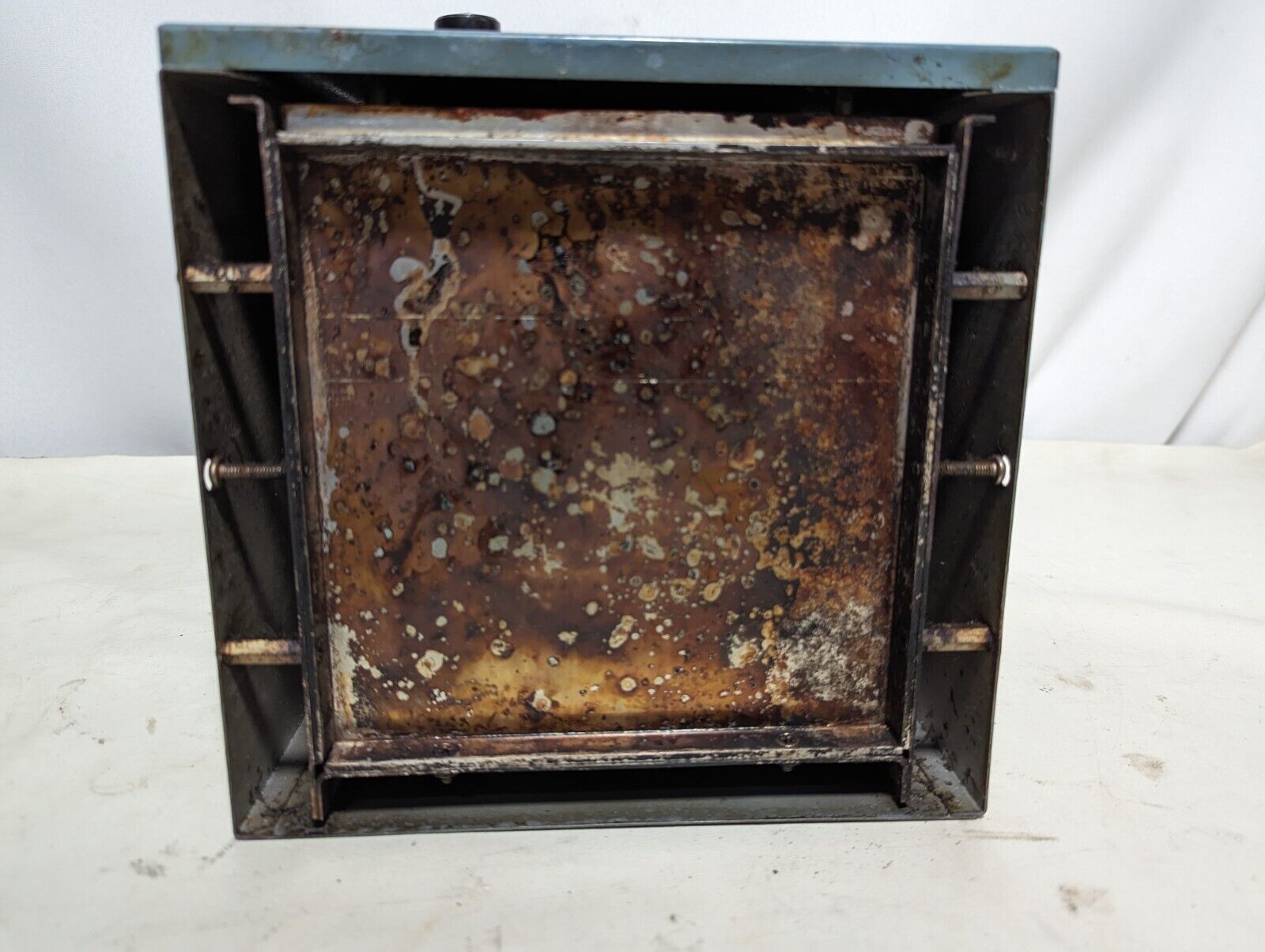 Thermolyne OV-10600 hot plate oven
