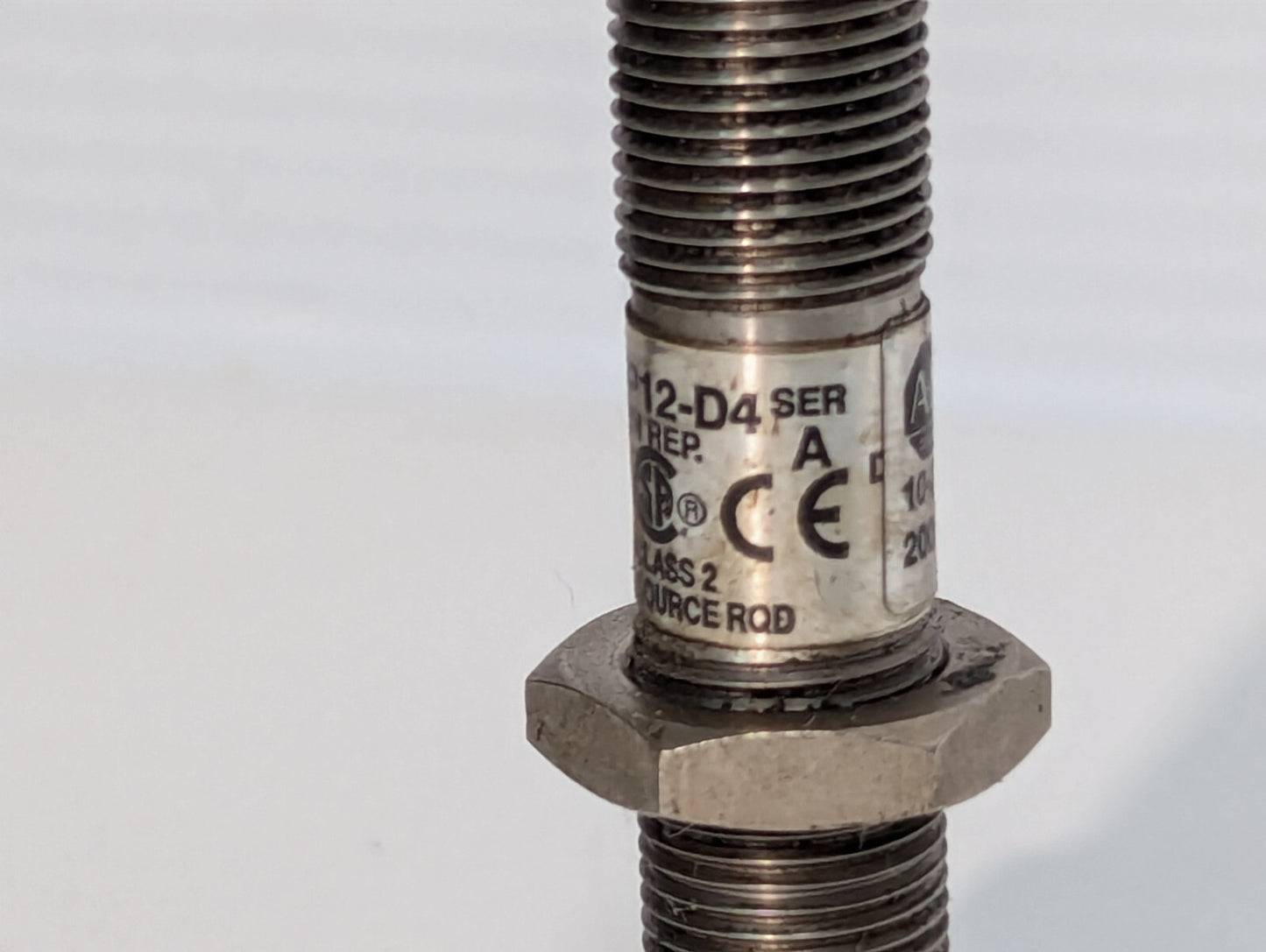 Allen Bradley 871TM-DH4NP12-D4 Inductive Proximity Sensor, 10-30VDC, Series A