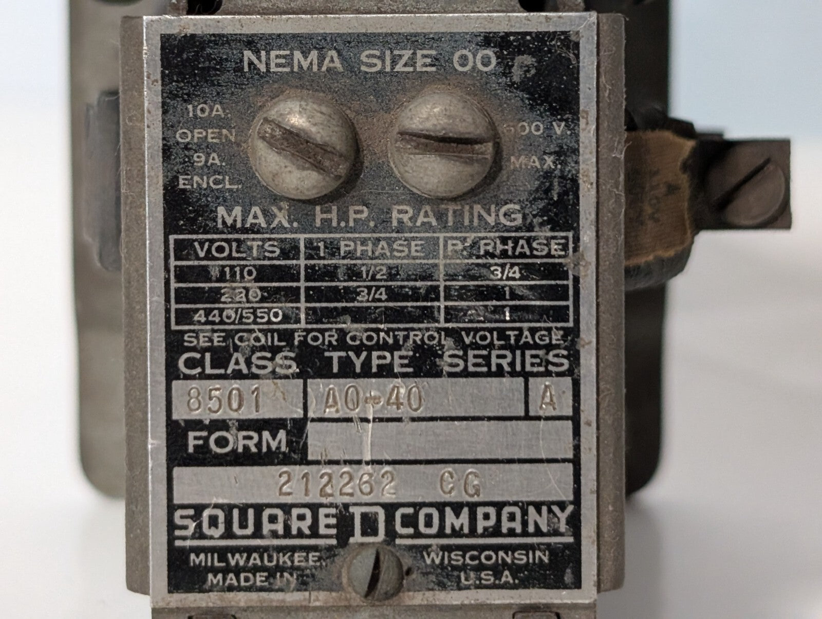 Square D 8501 A0-40 Machine Tool Relay, Series A, 110v Coil, NEMA 00
