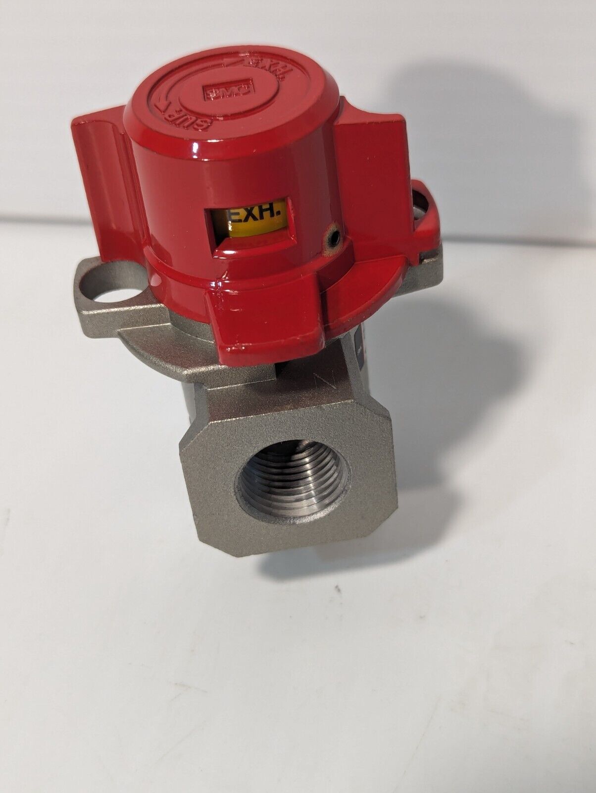 VHS30-N03-Z SMC Pressure Relief 3 Port Valve 3/8 NPT - Free Shipping