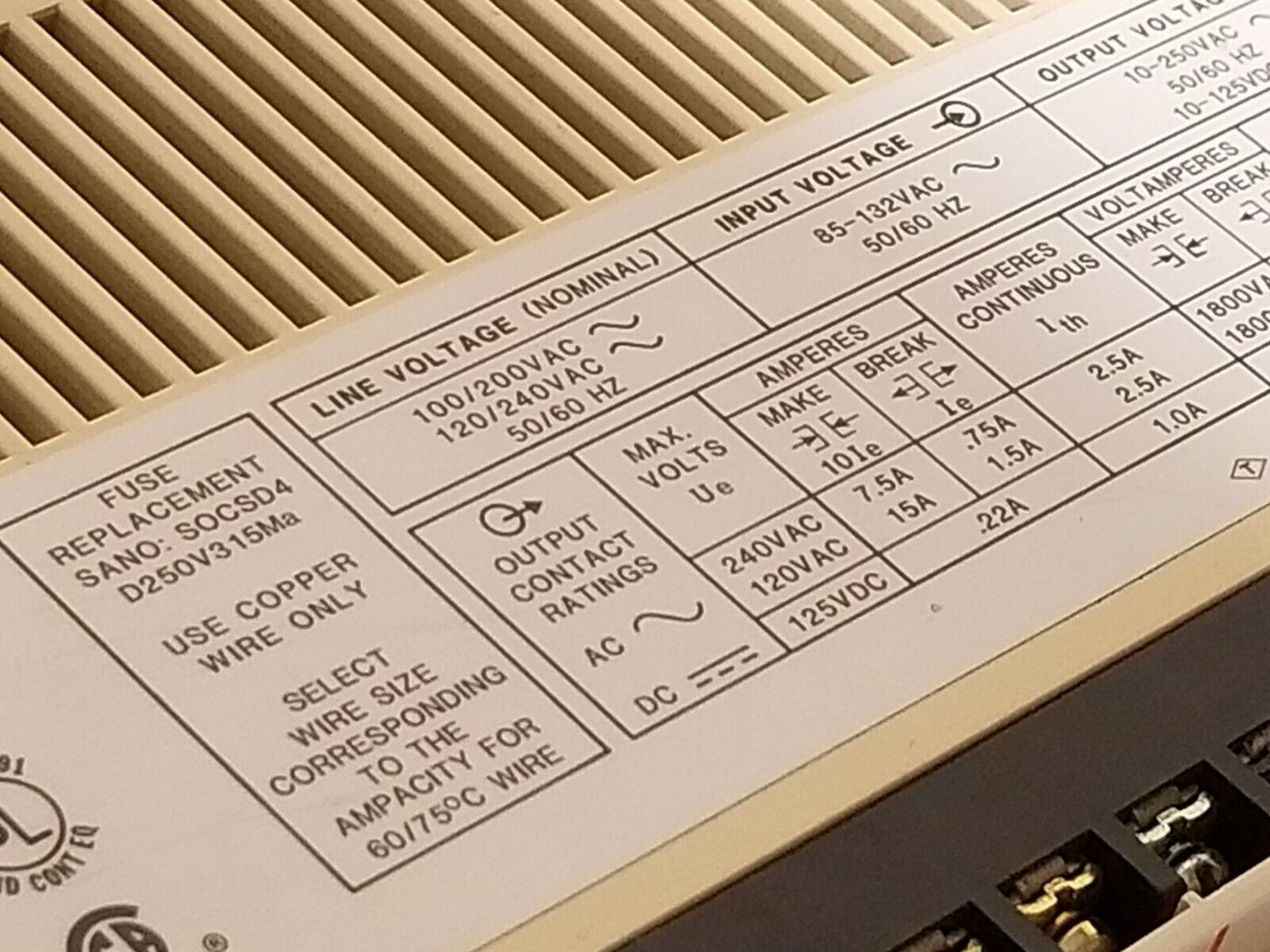 Allen-Bradley SLC 100 programmable controller, processor unit, cat. 1745-LP101