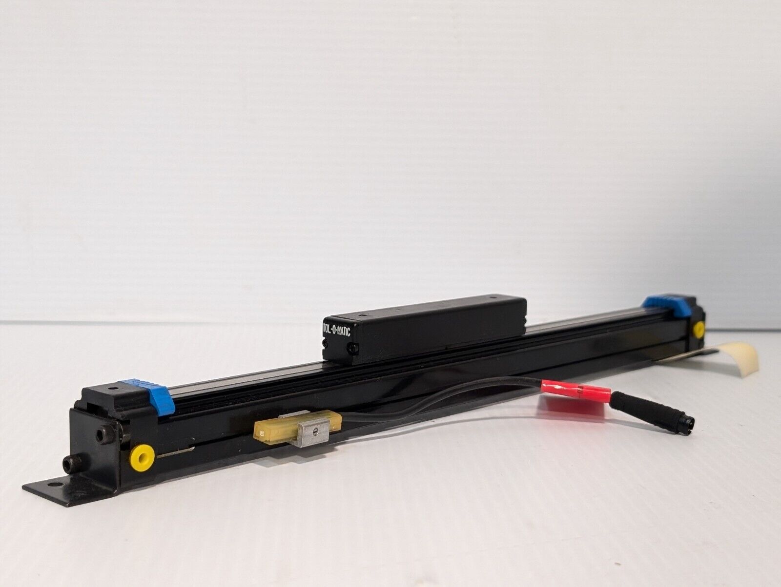 Tolomatic BC205 Pneumatic Band Cylinder, Bore: .50", Force: 16LBF, Load: 5LB