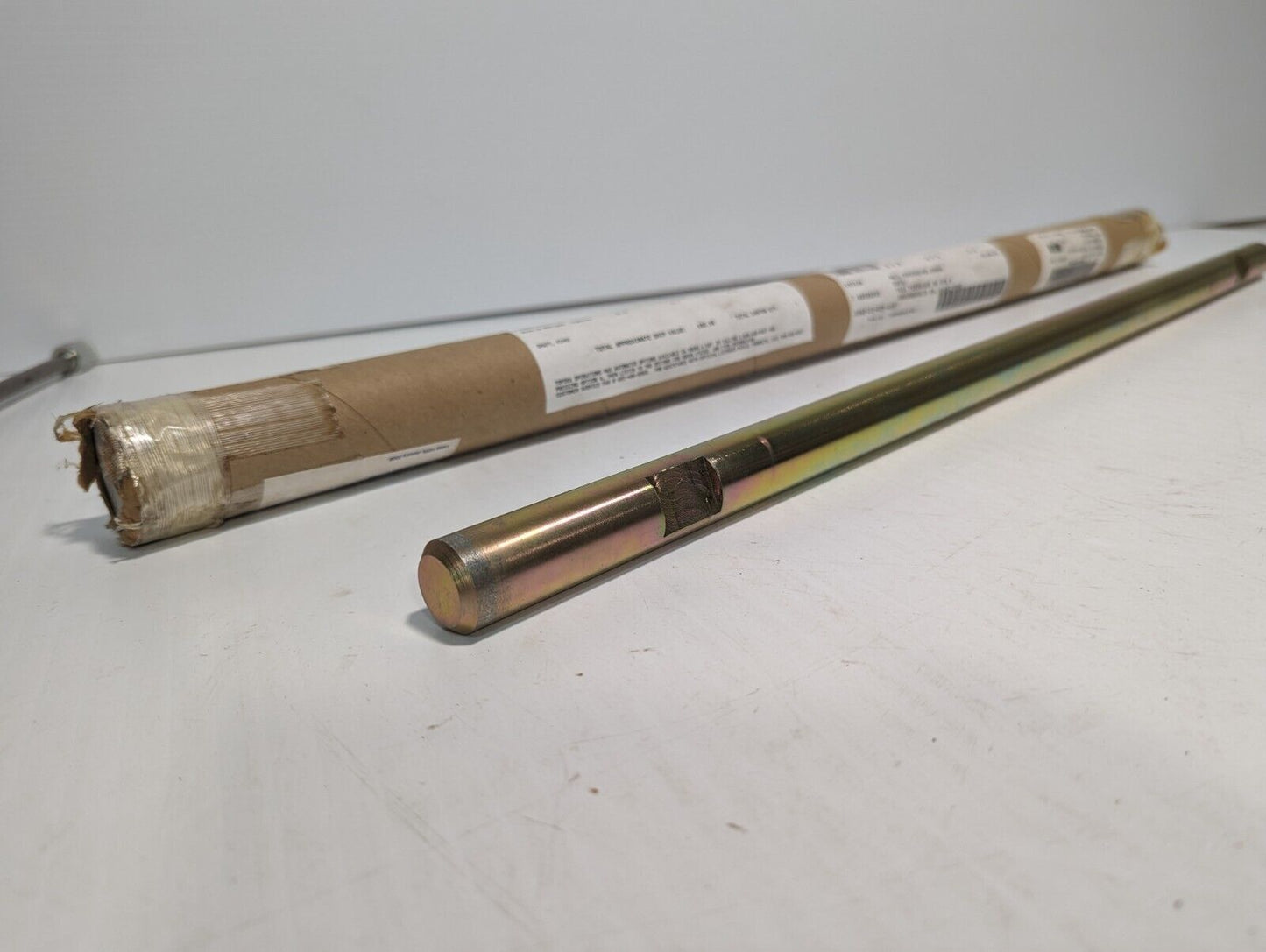 3040-12-000-4687 173K847H Pivot Shaft - Free Shipping