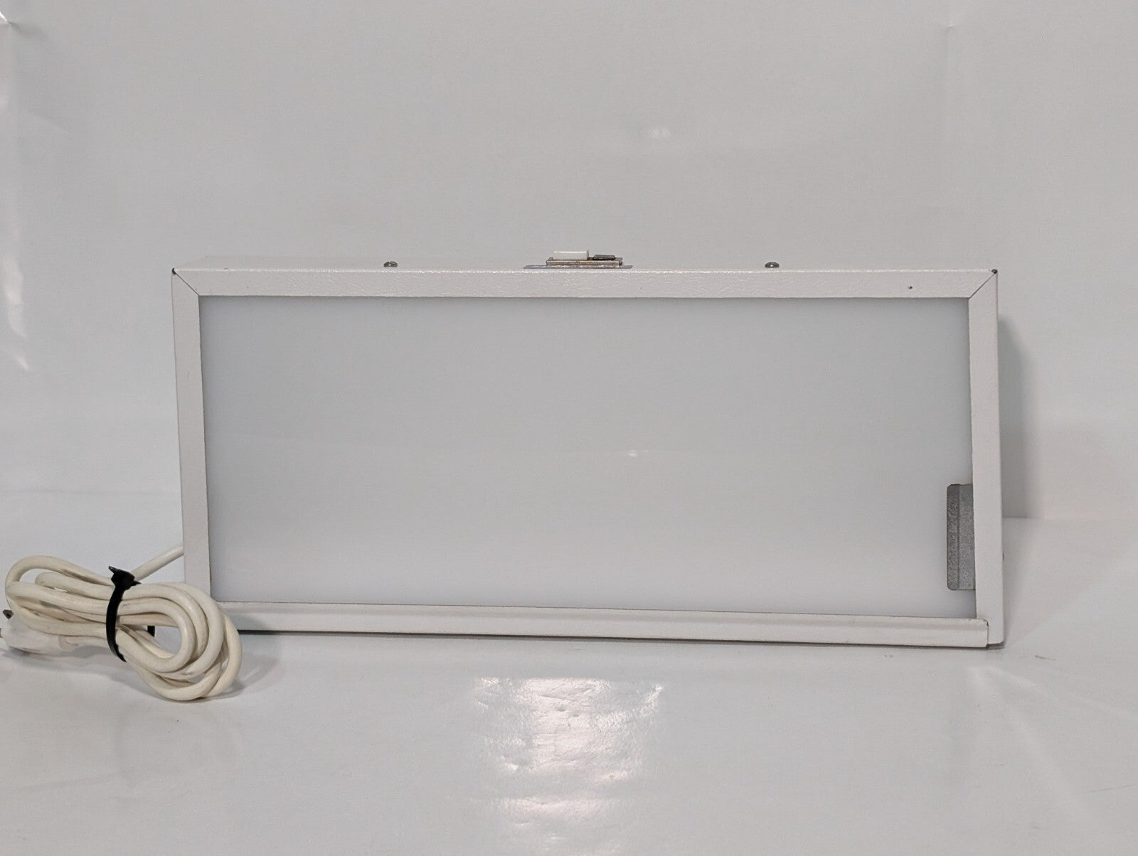 Star X-Ray DE100WH Dental X-Ray View Light Box 110V 0.35A60Hz Made In USA