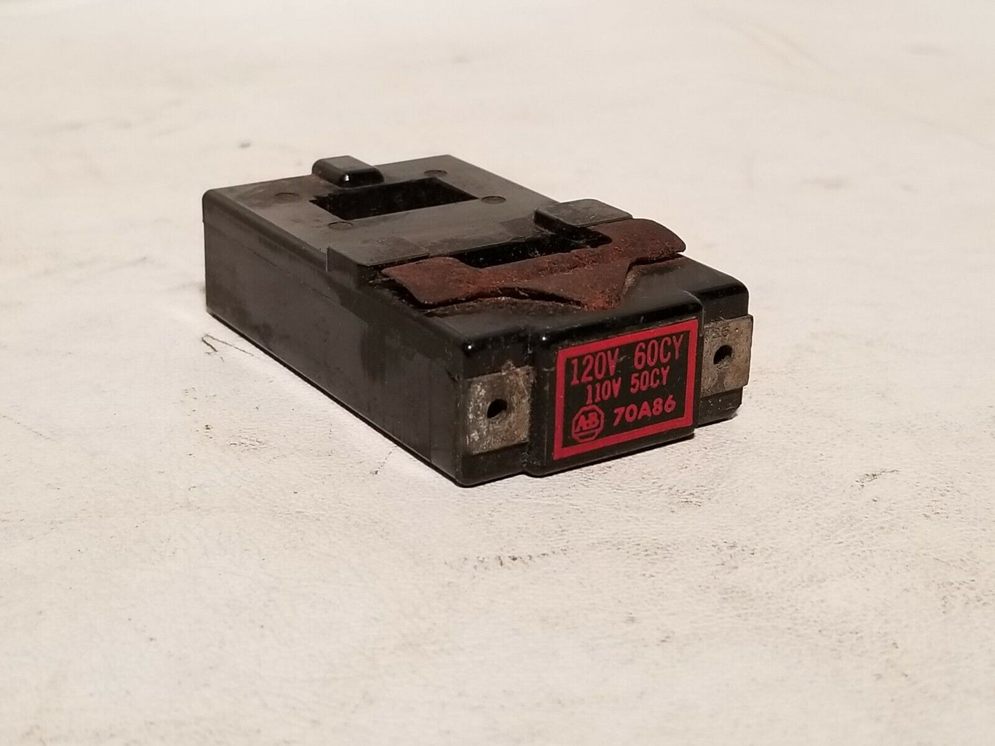 Allen Bradley 70A86 coil, 120V, 60Hz; 110V, 50Hz