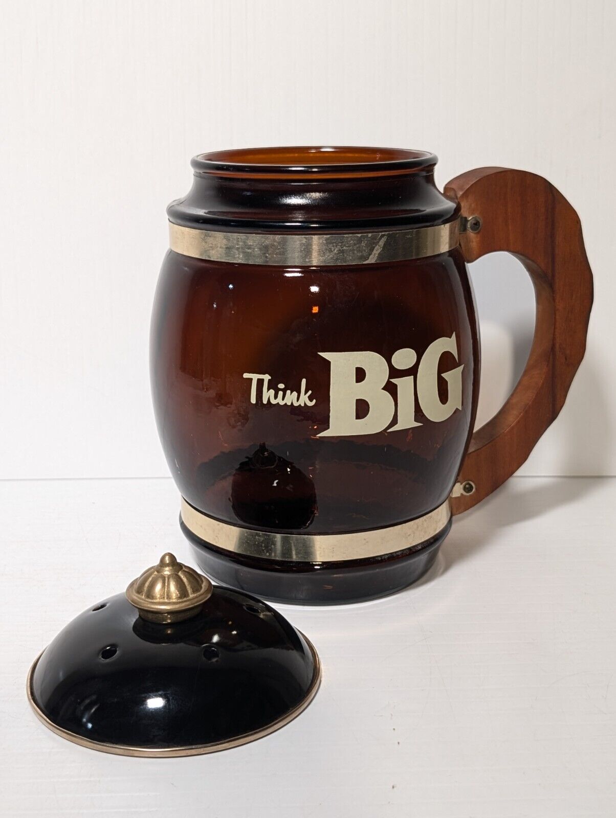 Vintage Siesta Ware "Think Big" Glass Barrel Mug Amber with Wooden Handle