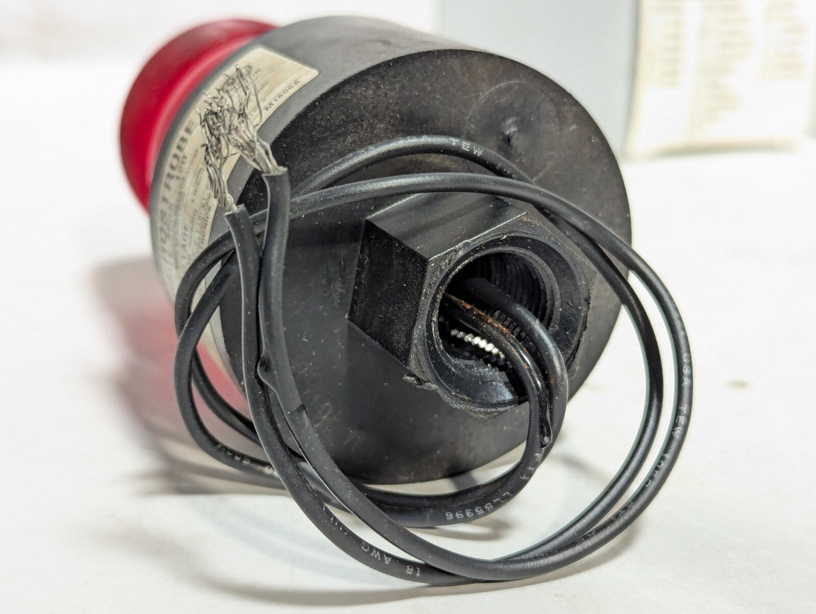 Tomar Electronics 490S Microstrobe Signal Light 120VAC Red, 1280VAC Amber