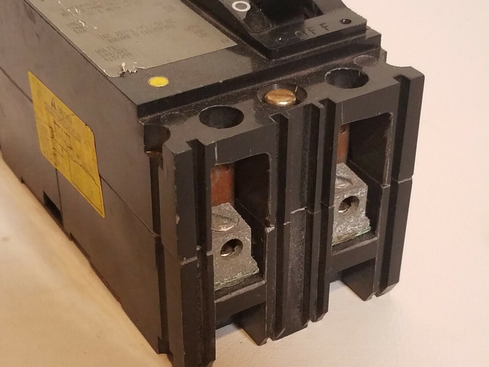 Square D FAL24030 Series 2 Circuit Breaker 2 Pole 30A 480VAC 250VDC