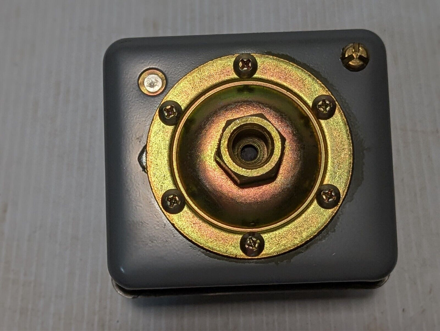 Square D 9013-853AS Pressure Switch - Free Shipping+Returns