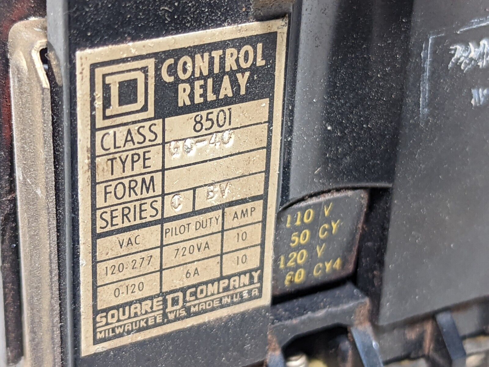 Square D 8501GO40 control relay, 110/120VAC coil, 8501G040