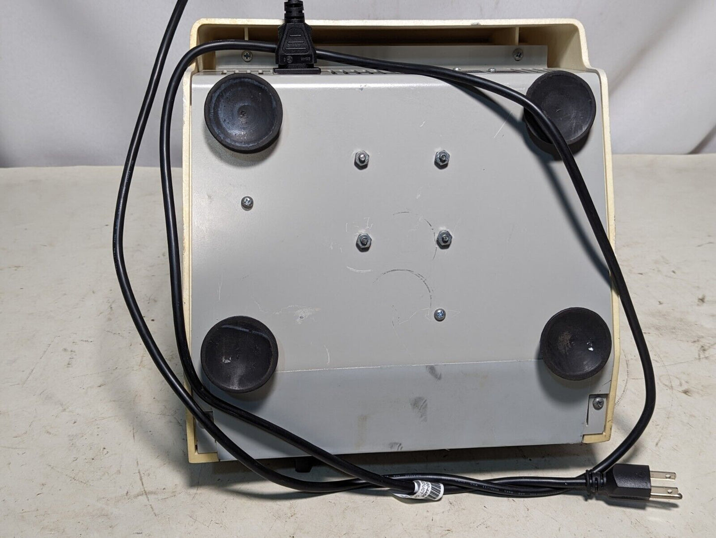 VanGuard V6500 centrifuge, 3400RPM, 110VAC, 60Hz, 0.95A, model 6500