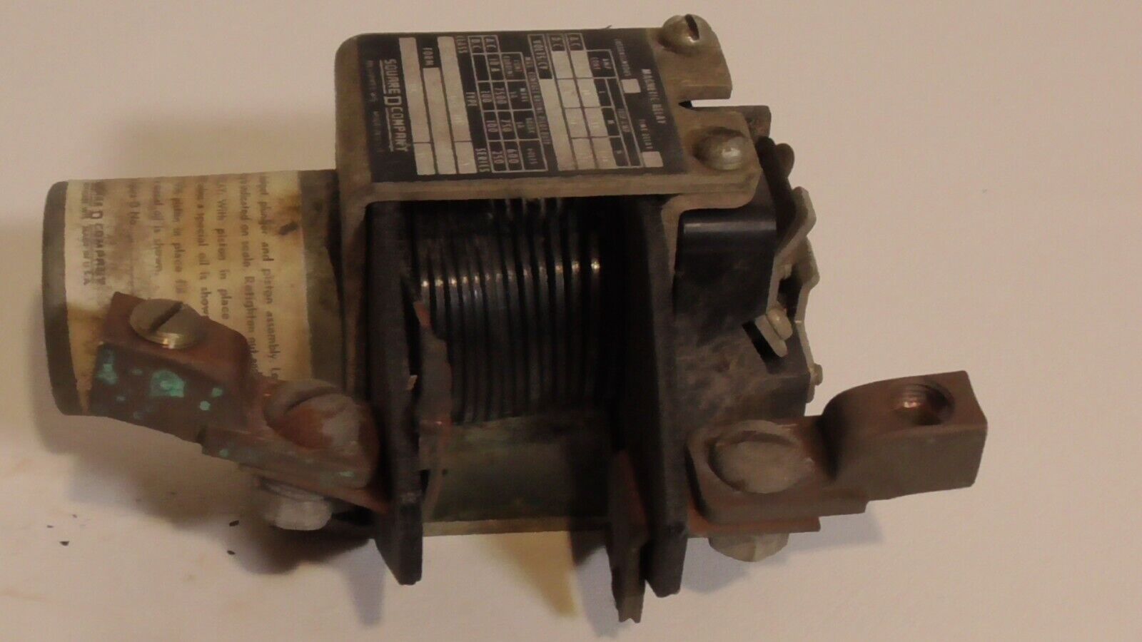 Square D Magnetic Relay 9055 A0-120R A Coil 750C10G2