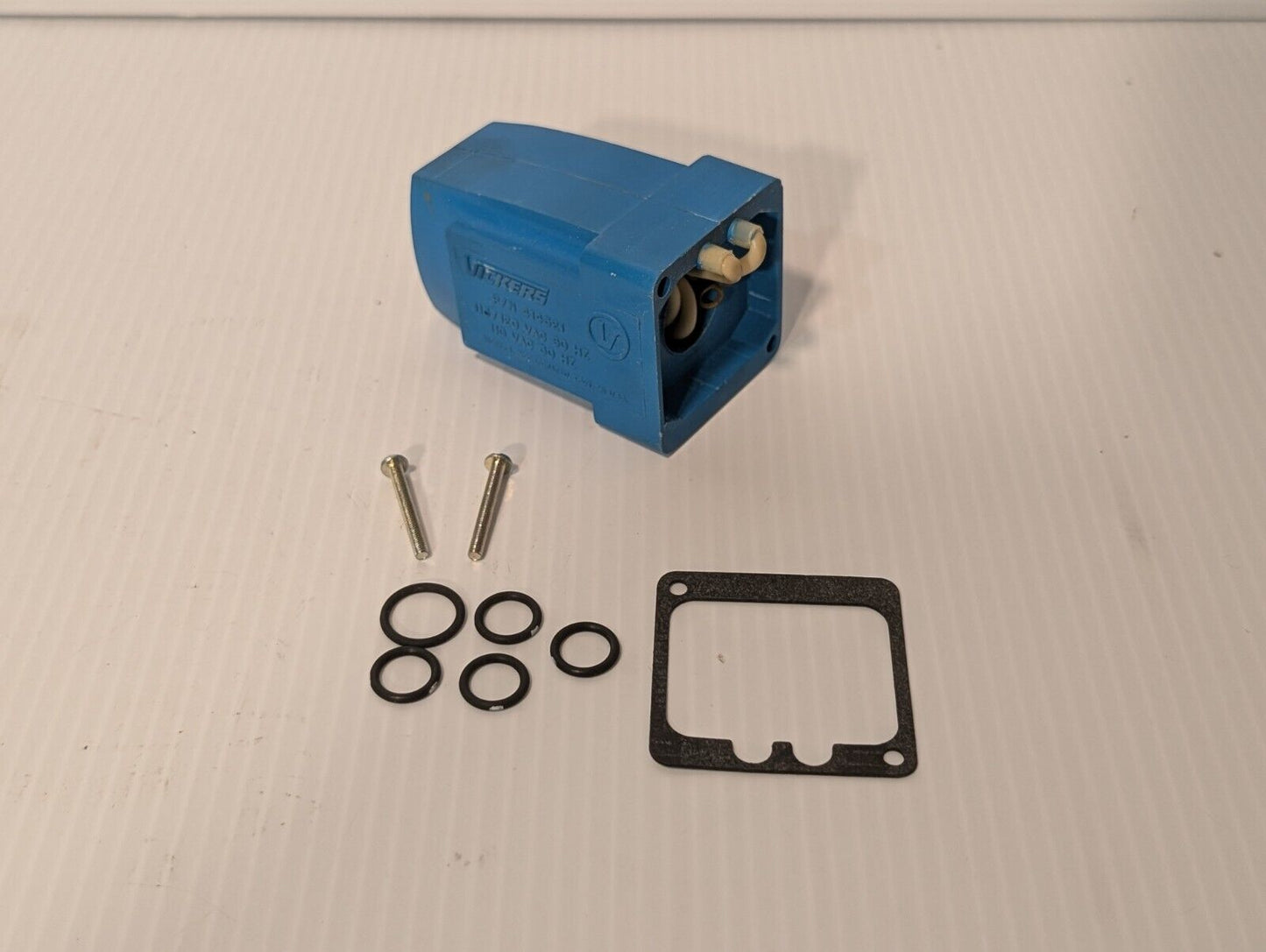 Vickers/Eaton 942366 Solenoid Valve Coil Kit, 115/120VAC, coil P/N 414521