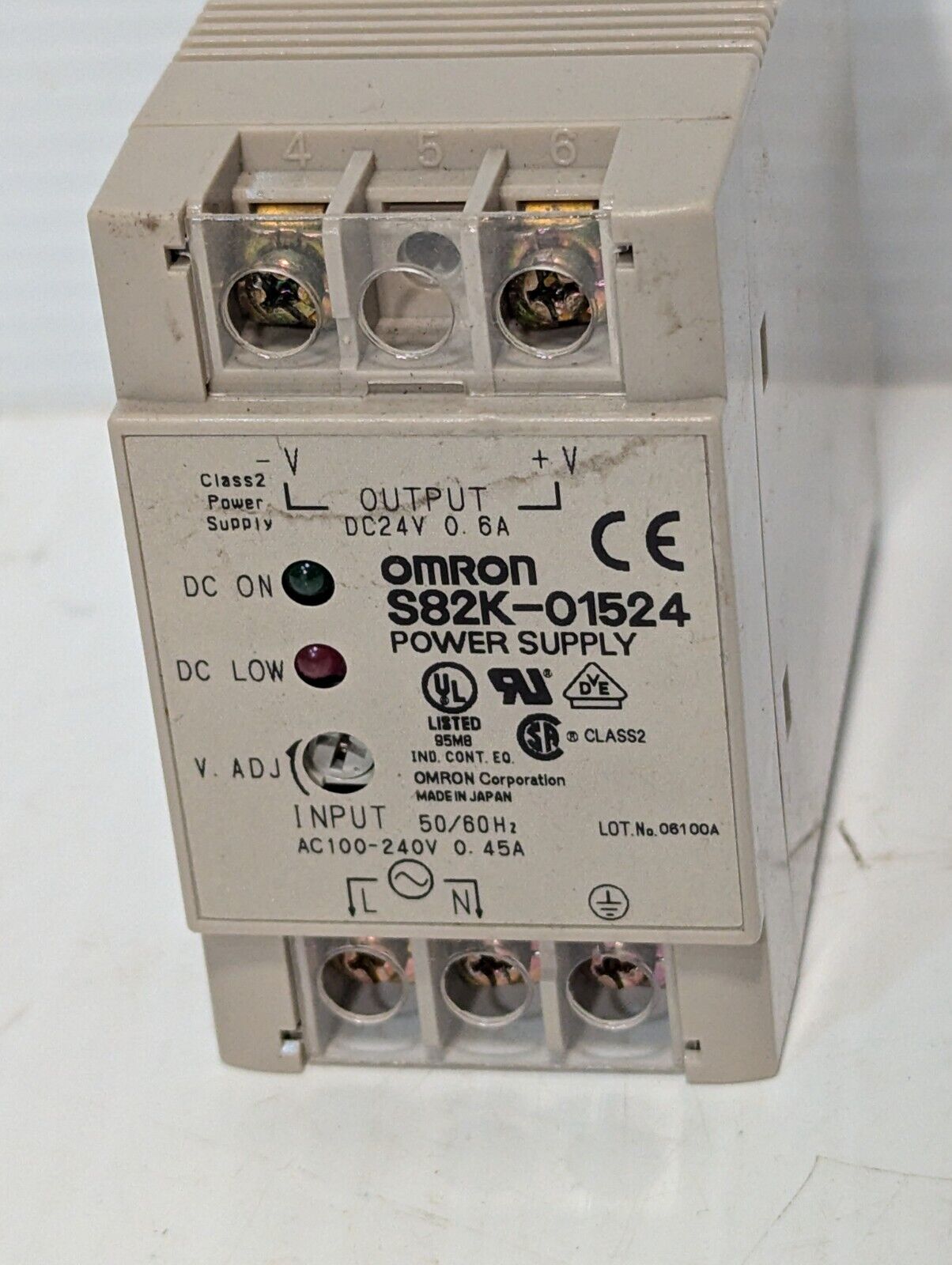 Omron S82K-01524 power supply, 24VDC@0.6A out, 100-240VAC in - Free Shipping