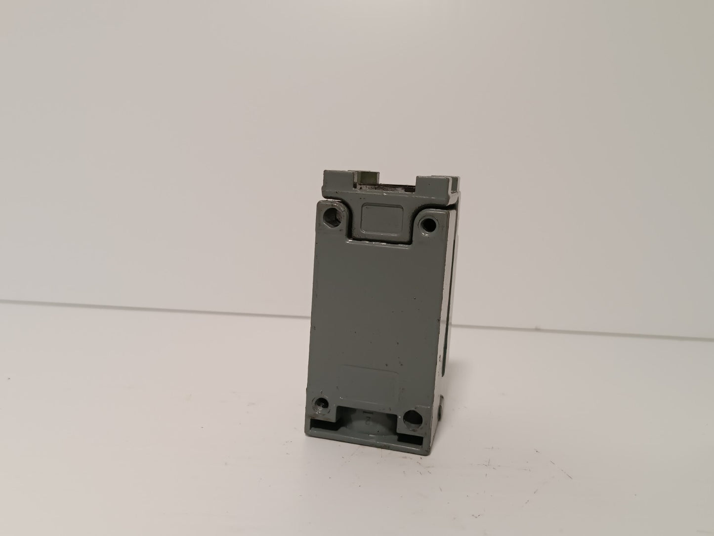 Square D 9007CO68 Limit Switch with 9007CT62 Limit Switch Base 10A 600V