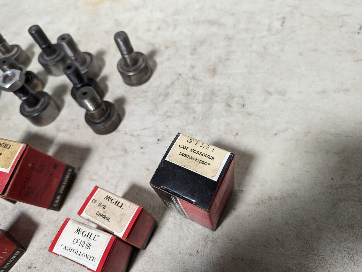 Lot of McGill cam followers: CFH 3/4SB, CF 3/4SB, CF 5/8B, CF 1/2 SB, CF 5/8, ++