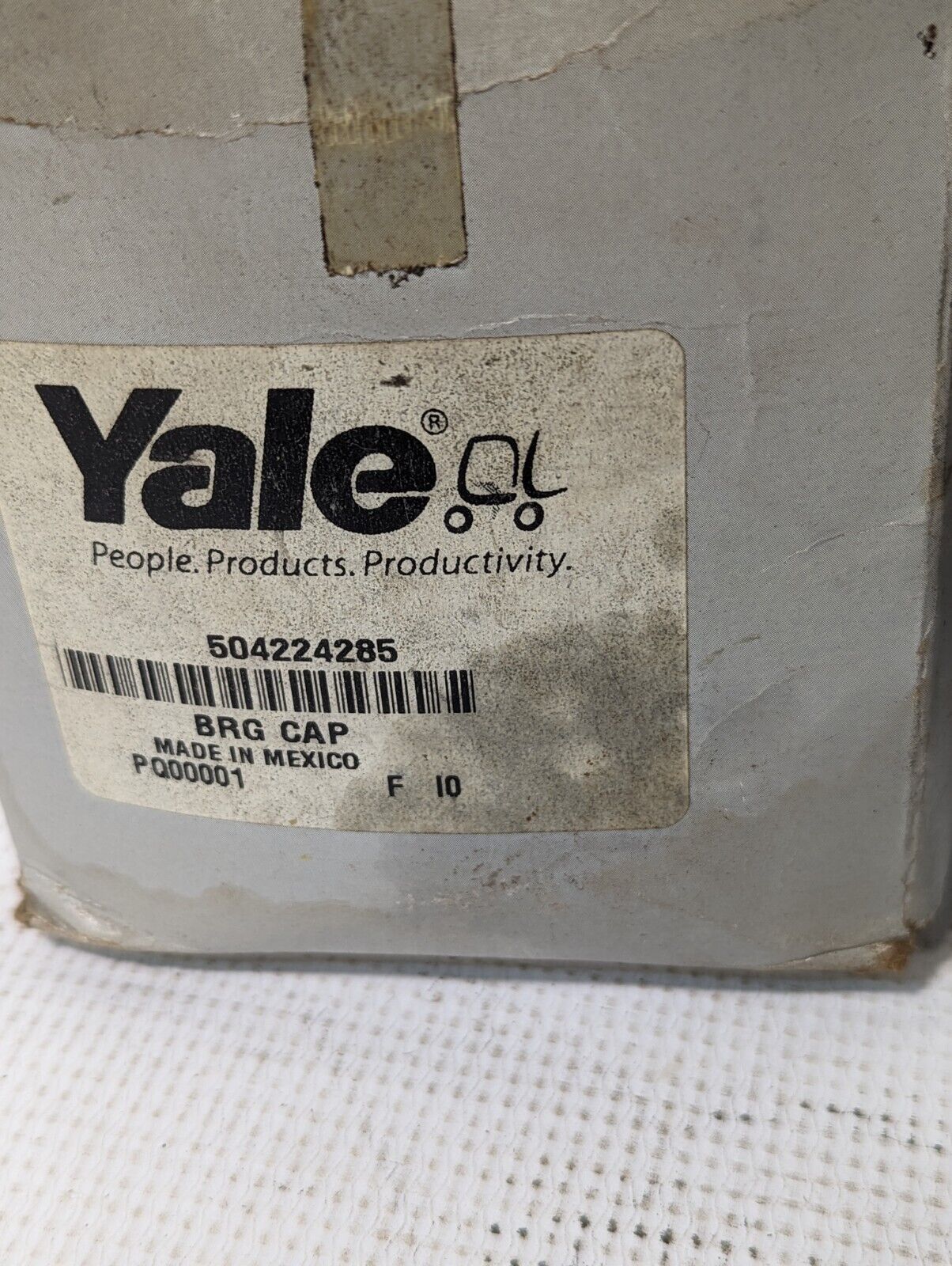 Yale 504224285 Steer Bearing Cap - Free Shipping