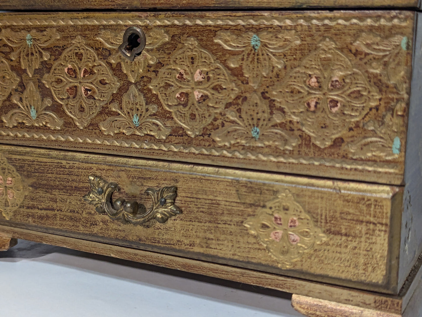 Vintage 1960s Gold Florentine Royal Sealy Wooden Drawer Chest Mirror Jewelry Box