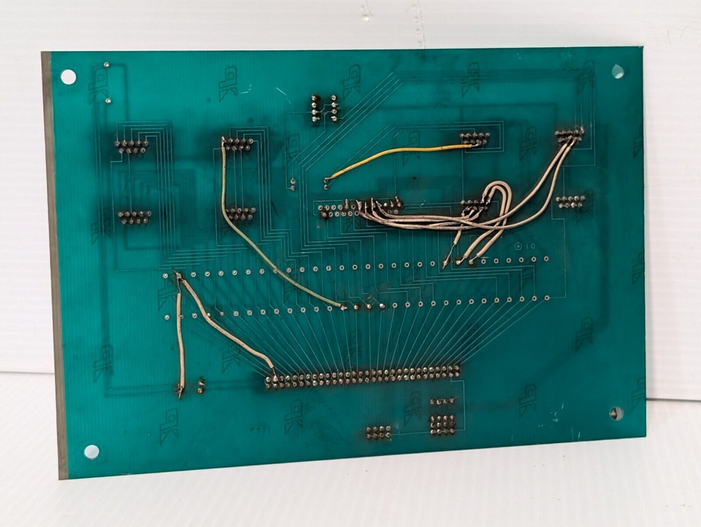 Unidentified VGA Splitter Board, 8 Port - Free Shipping