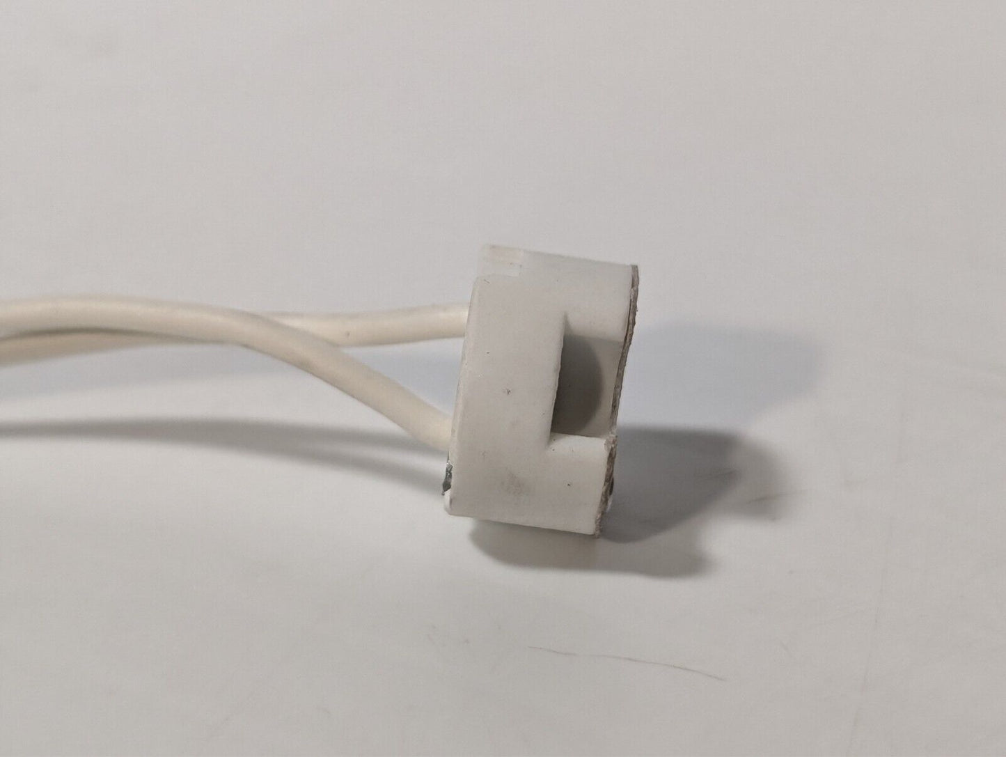 (42 Pack) MR16 GU5.3 Socket for Halogen/LED Lamps