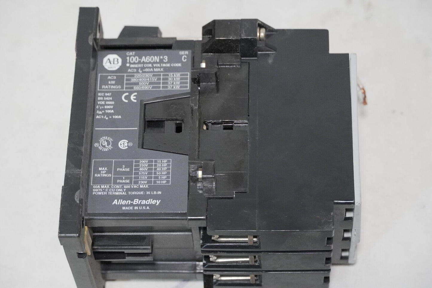 Allen Bradley 100-A60N*3 ser C contactor 3 poles, 60A, 195-GA10 ser A