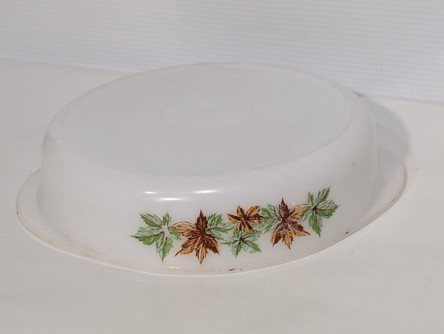 Vintage GlasBake J-2429 Round 8" Casserole Dish With Pyrex 624.C Glass Cover