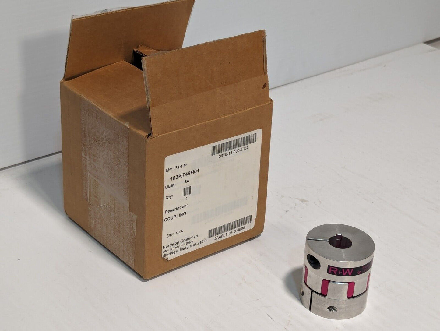 3010-13-000-1357 163K749H01 R+W Flexible Shaft Coupling w/spider - Free Shipping