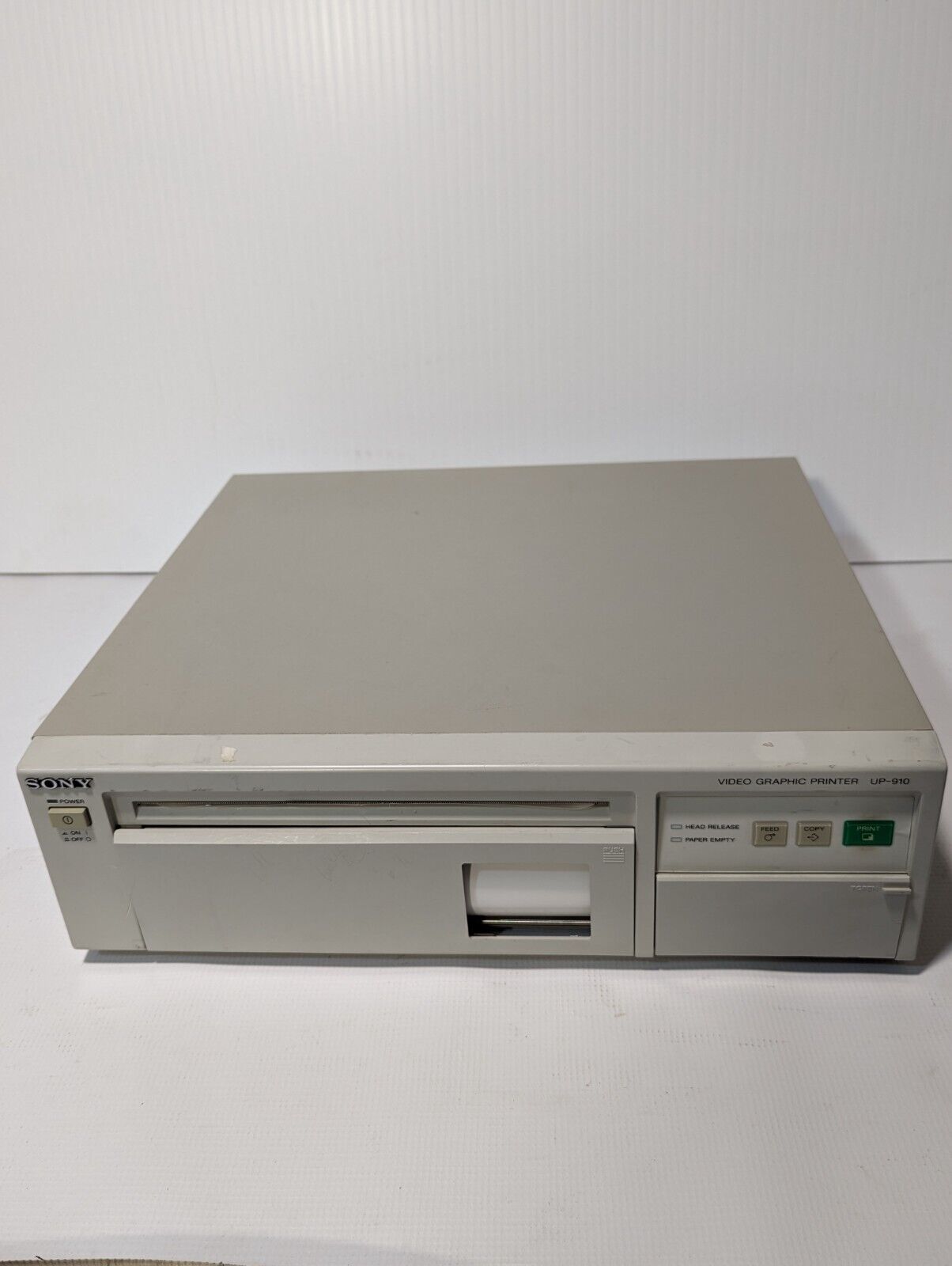 Sony UP-910CE Video Graphic Printer, 200-240vac, 1.3A Max, Series UP-910