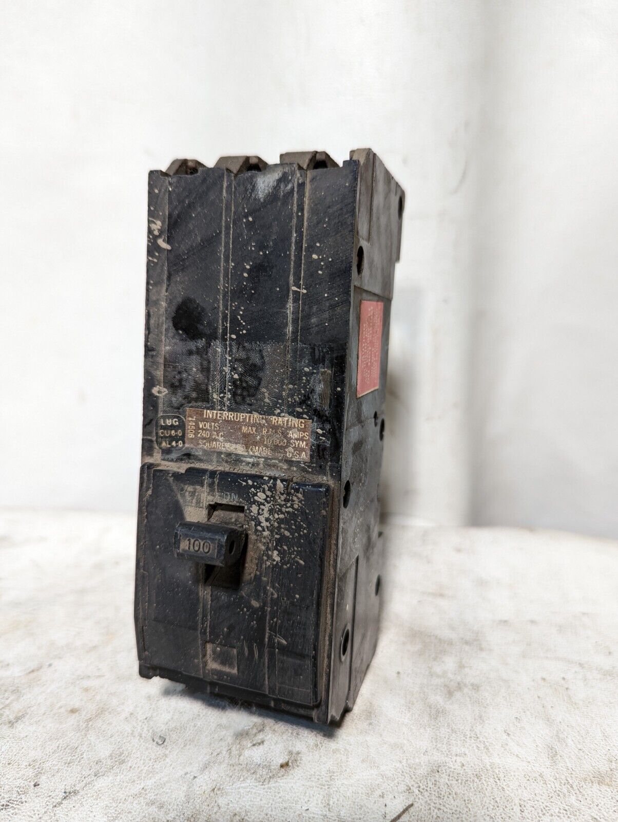 Square D Q13100, QI3100 100-Amp 3 Pole Circuit Breaker 100A 3P 240V