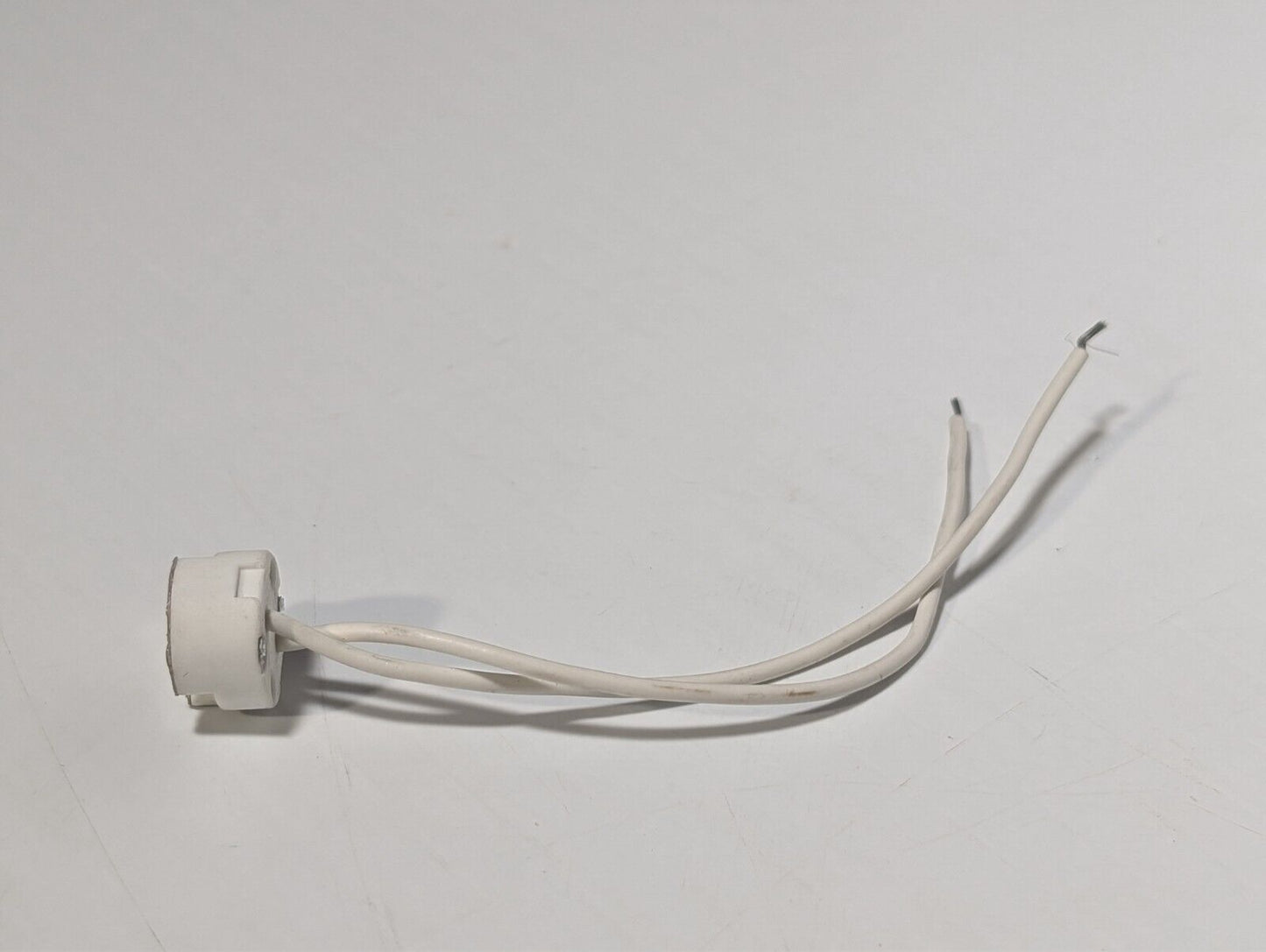 (42 Pack) MR16 GU5.3 Socket for Halogen/LED Lamps