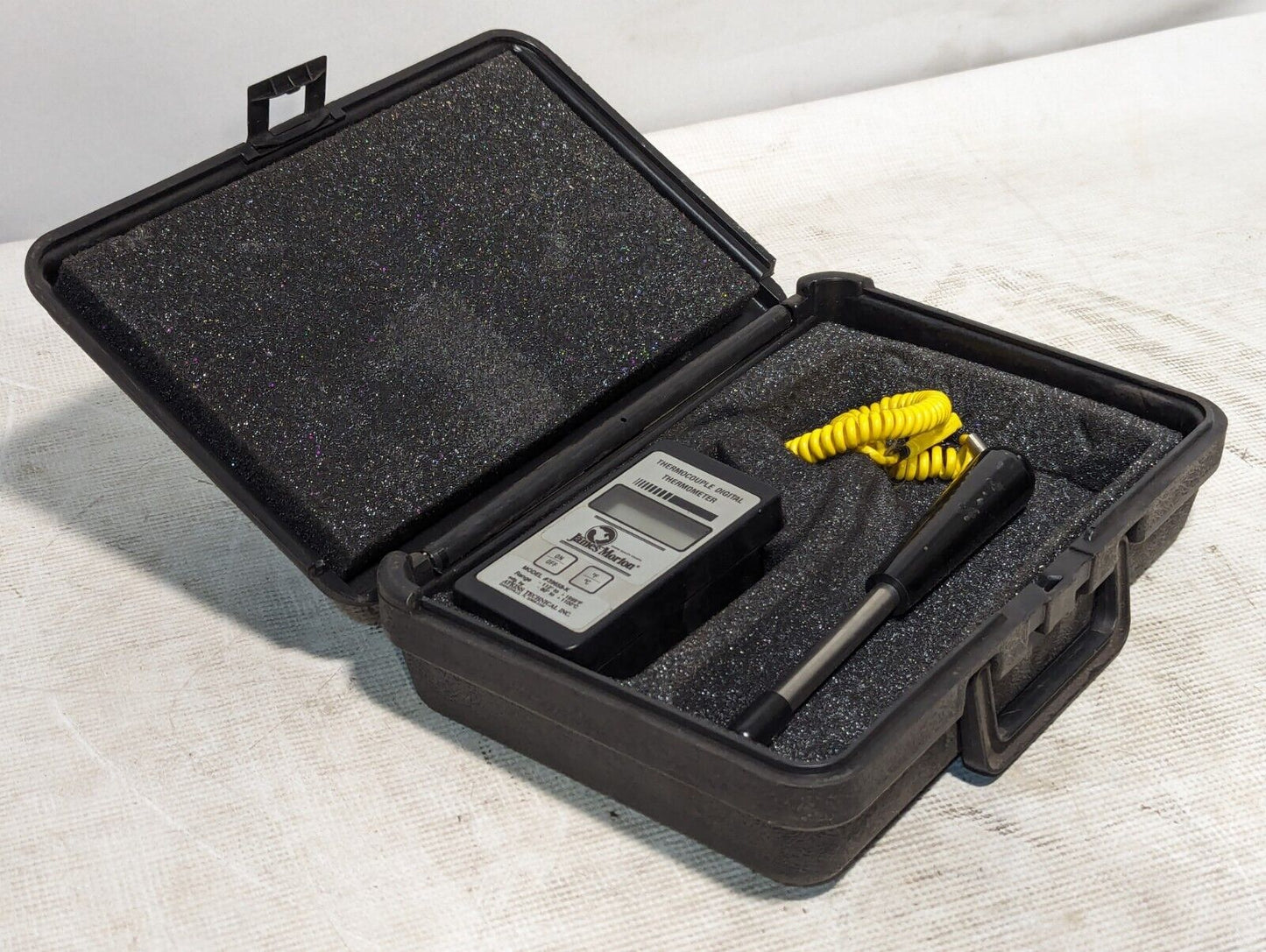 Atkins Technical 39658-K digital thermometer, -112 deg to 1999 deg F, -80 deg to