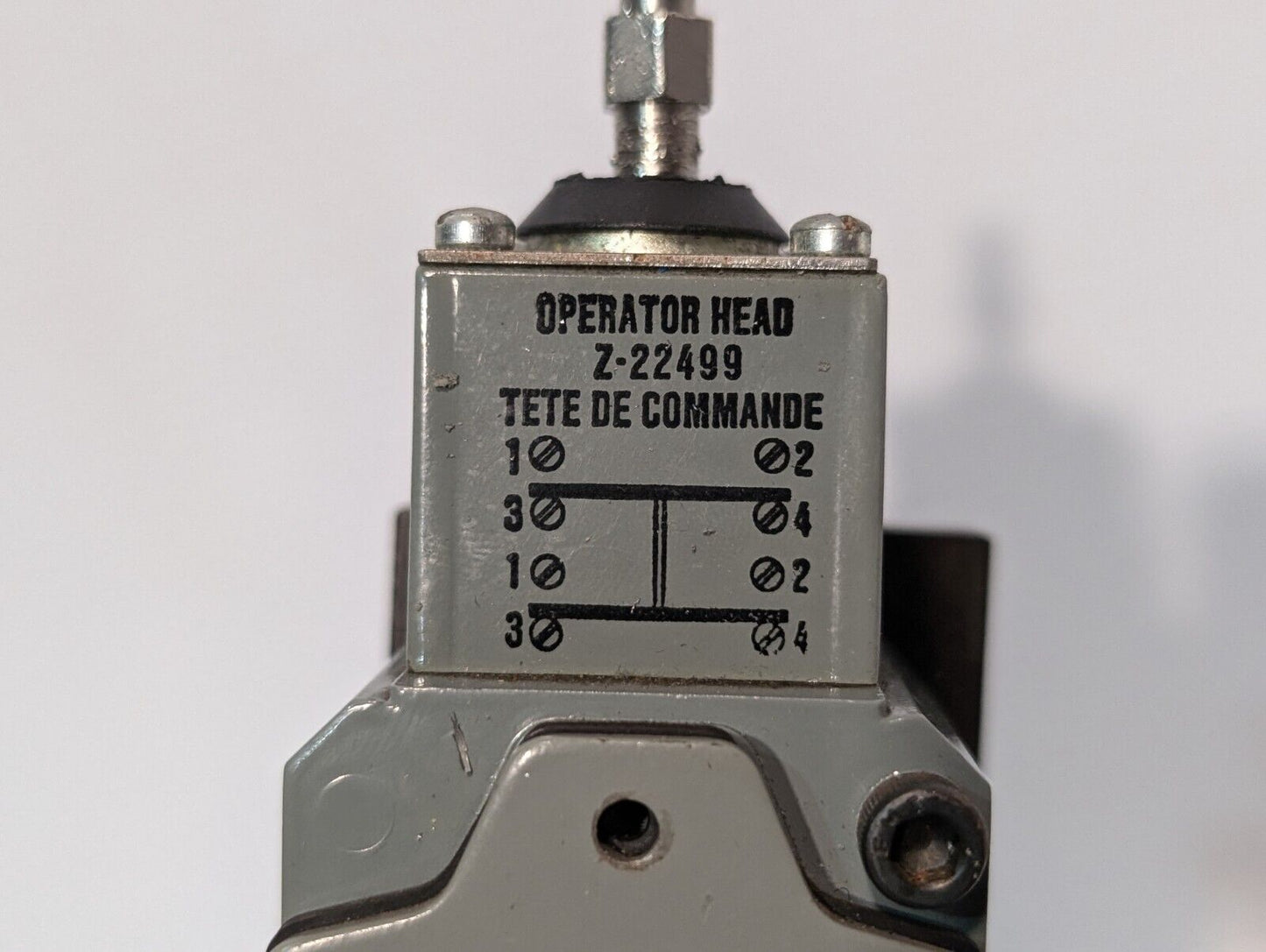 Allen Bradley 802T-WST Oiltight Limit Switch, Series 1, 120-600VAC - Free Ship