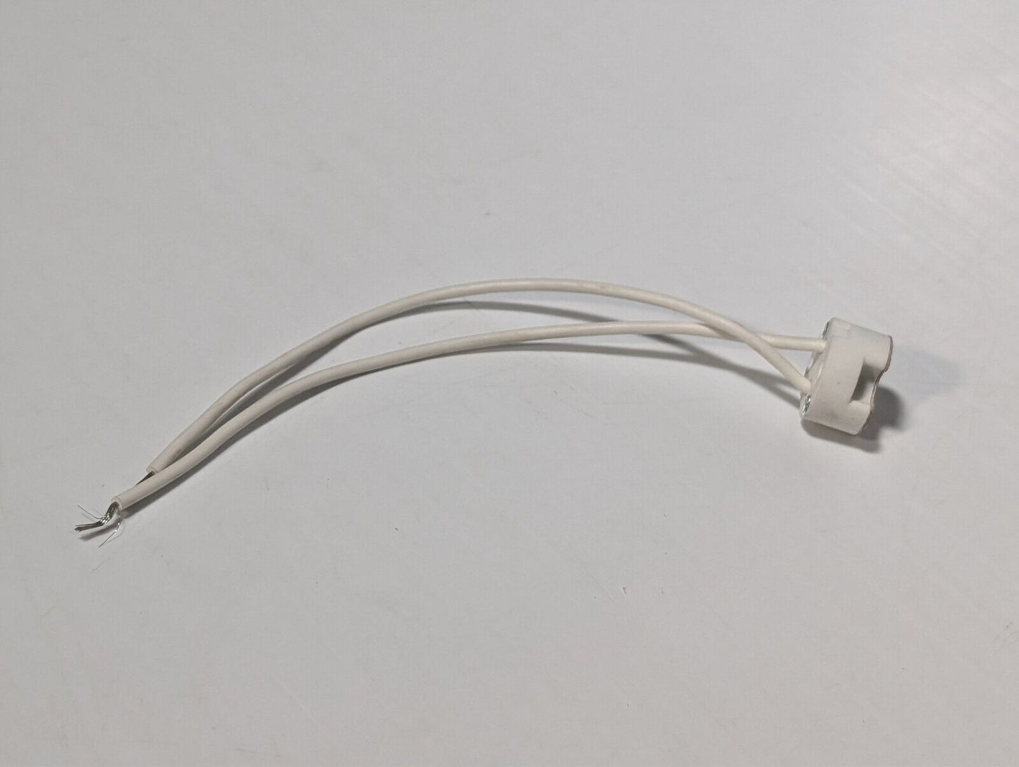 (42 Pack) MR16 GU5.3 Socket for Halogen/LED Lamps