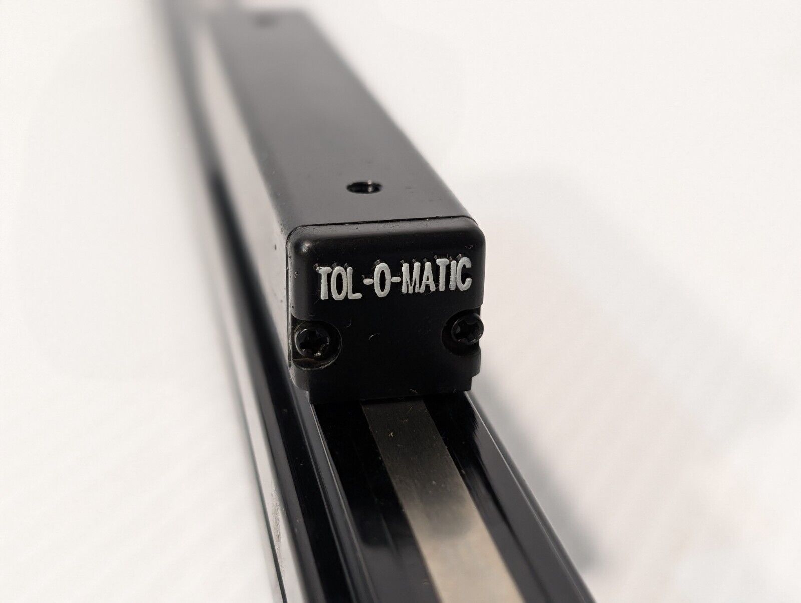 Tolomatic BC205 Pneumatic Band Cylinder, Bore: .50", Force: 16LBF, Load: 5LB
