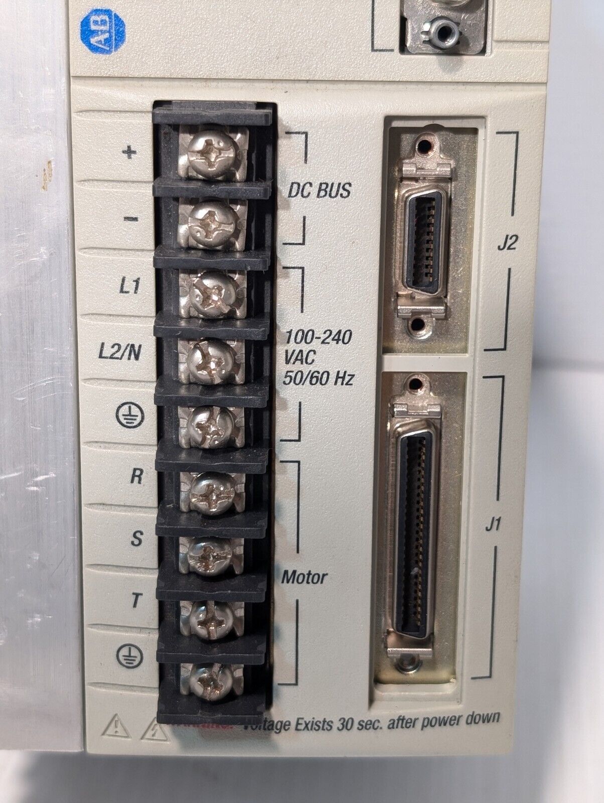*Allen Bradley 1398-DDM-019 Servo Drive 100-240VAC 18 Amps RMS - Free Shipping*