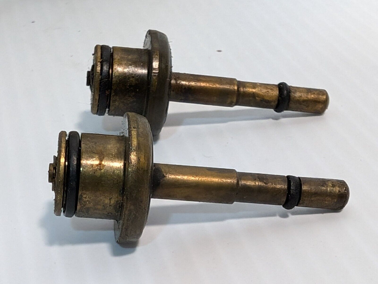 2 Schrader Bellows Valve Assembly for 035628009 Regulator - Free Shipping