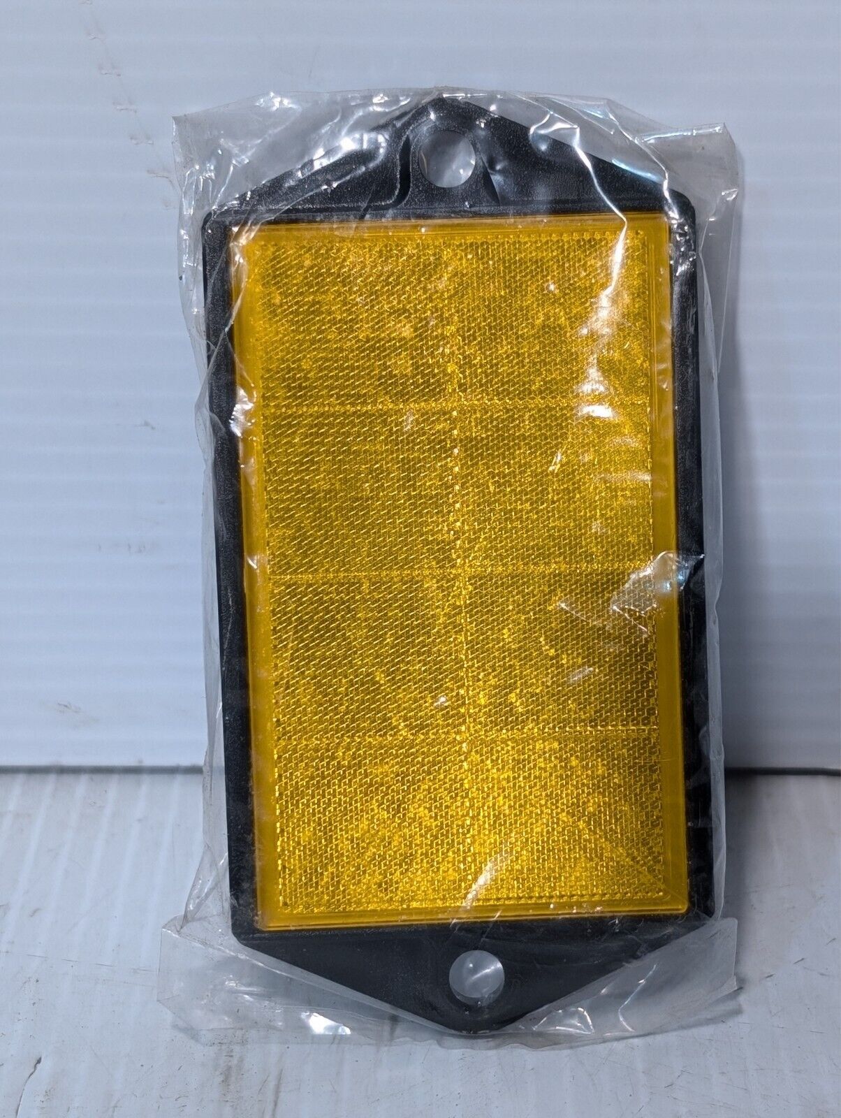 Lot of 8 Unbranded Vehicle Reflector Lights. Excellent Price - Free Shipping