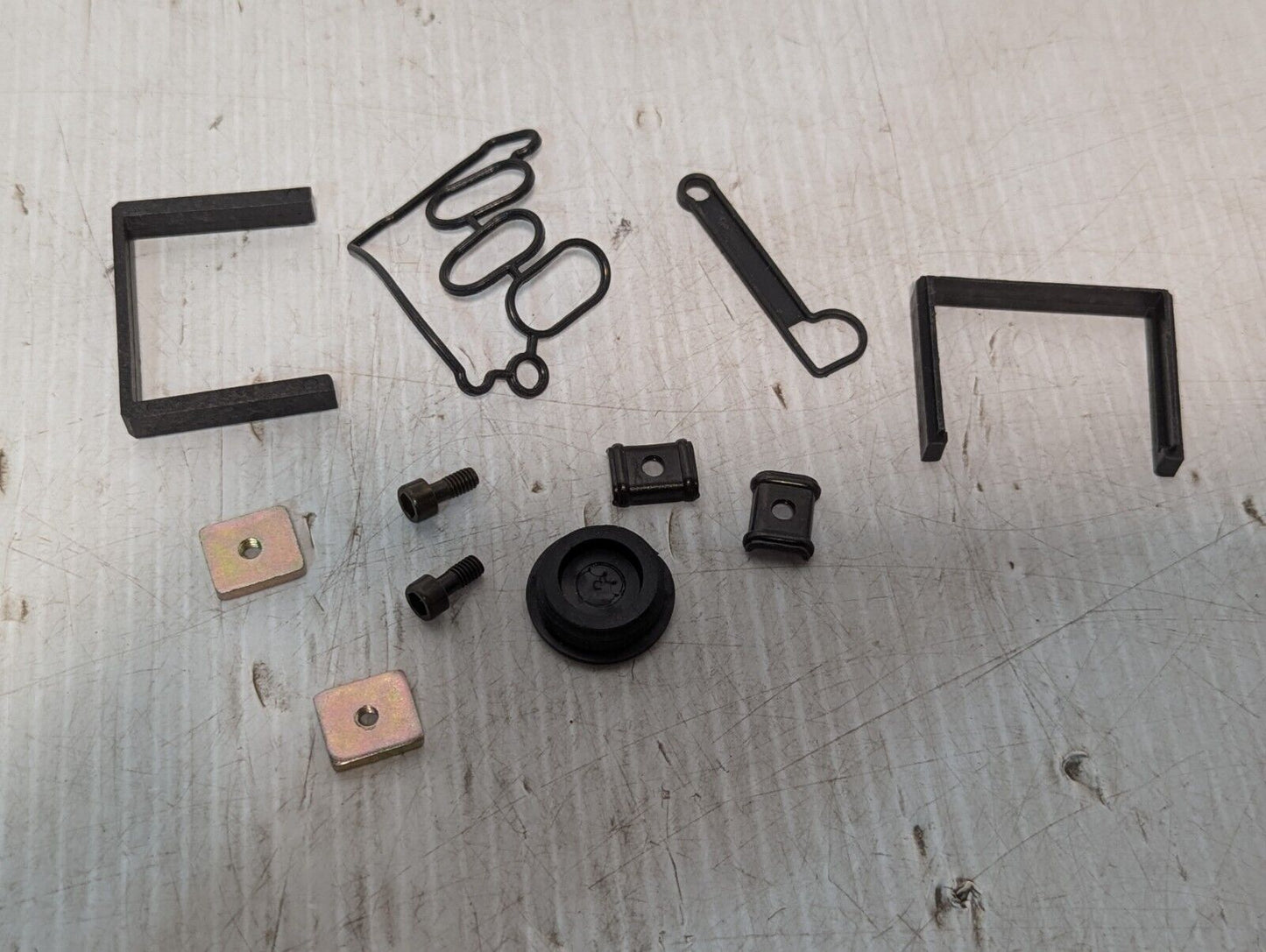 SMC ME202LR Manifold End Plate Assembly - Free Shipping
