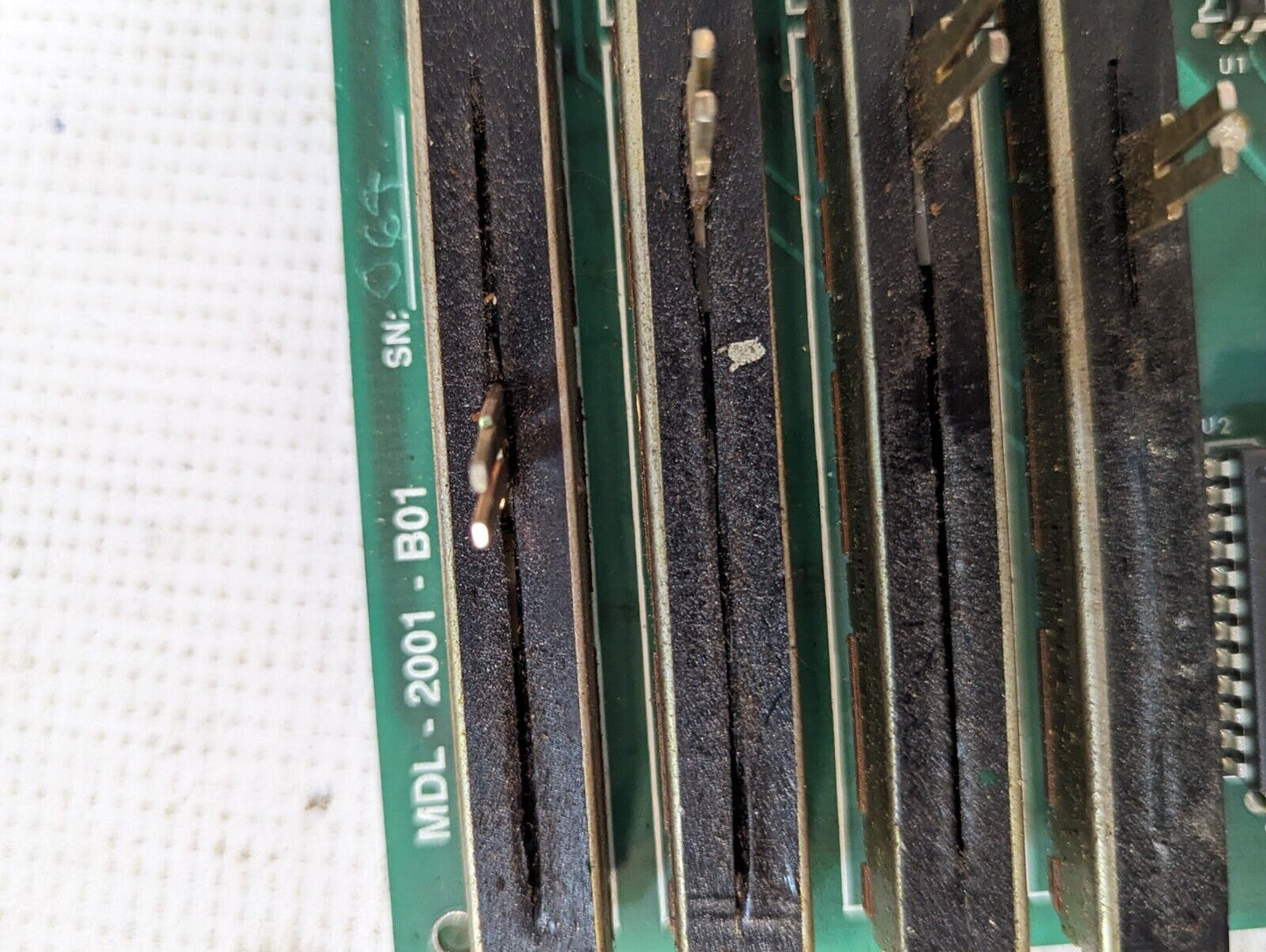 Unbranded MDL-2001-B01 Circuit Board as pictured - Free Shipping