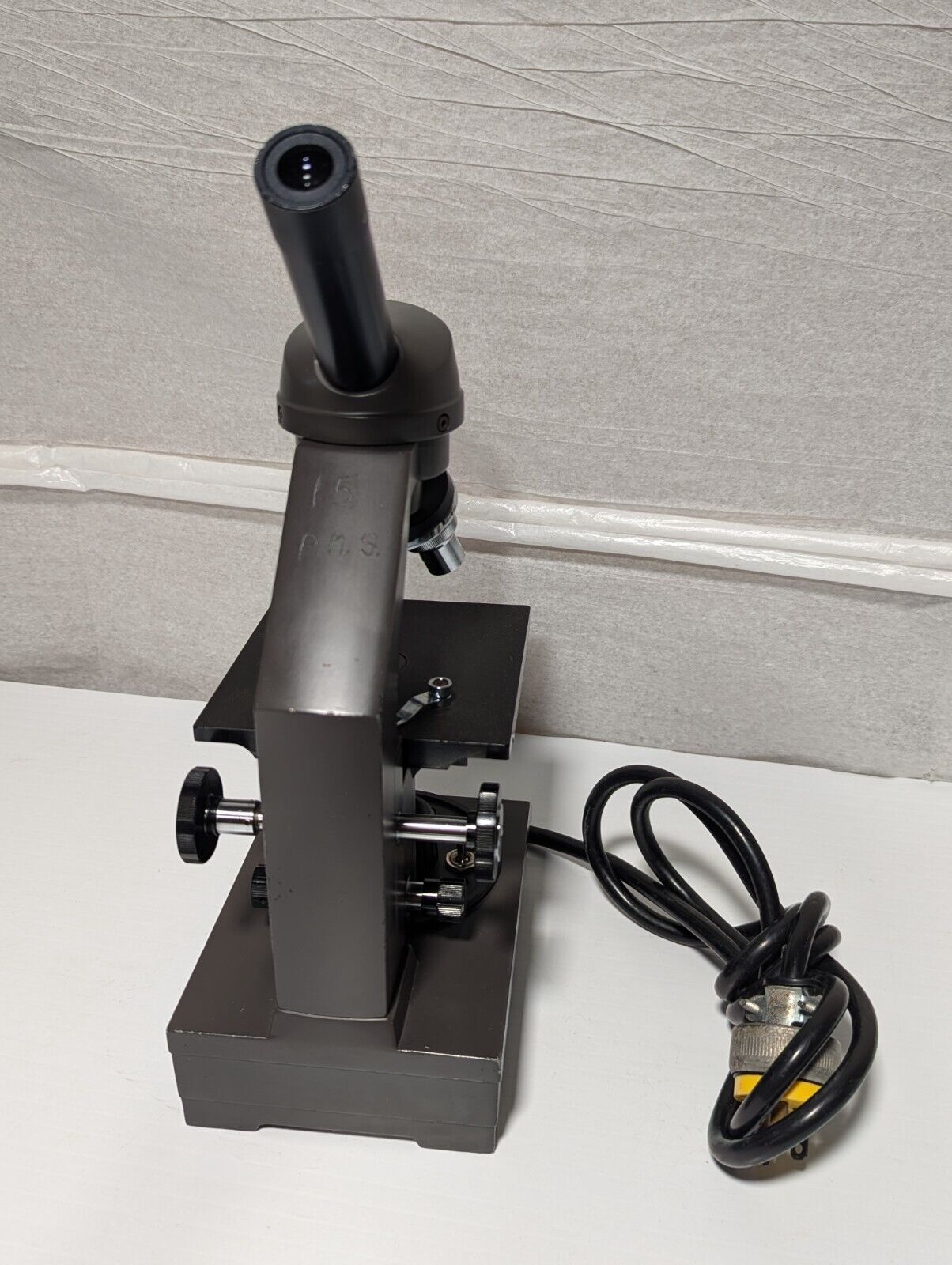 Swift Instruments Series 2240 Microscope 40x 10x & 4x Objectives
