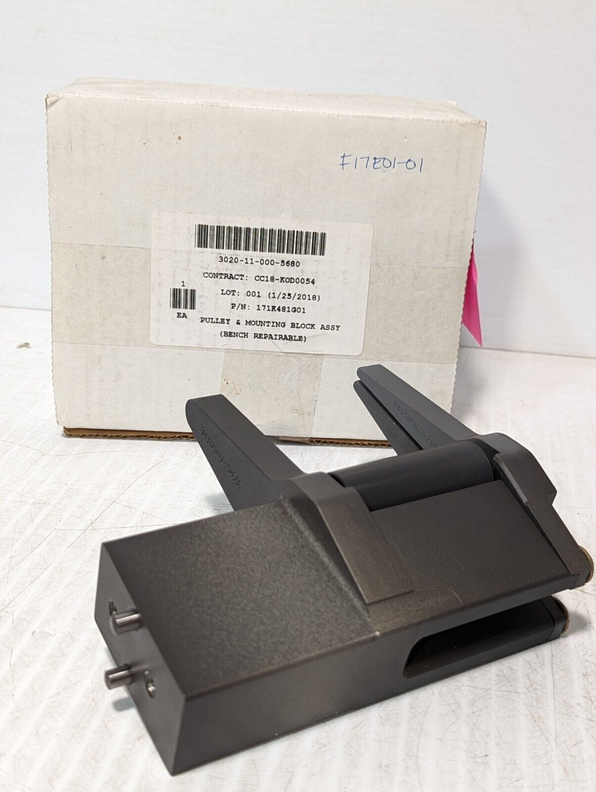 171K481G01 Pulley & Mounting Block Assembly, 3020-11-000-5680 - Free Shipping