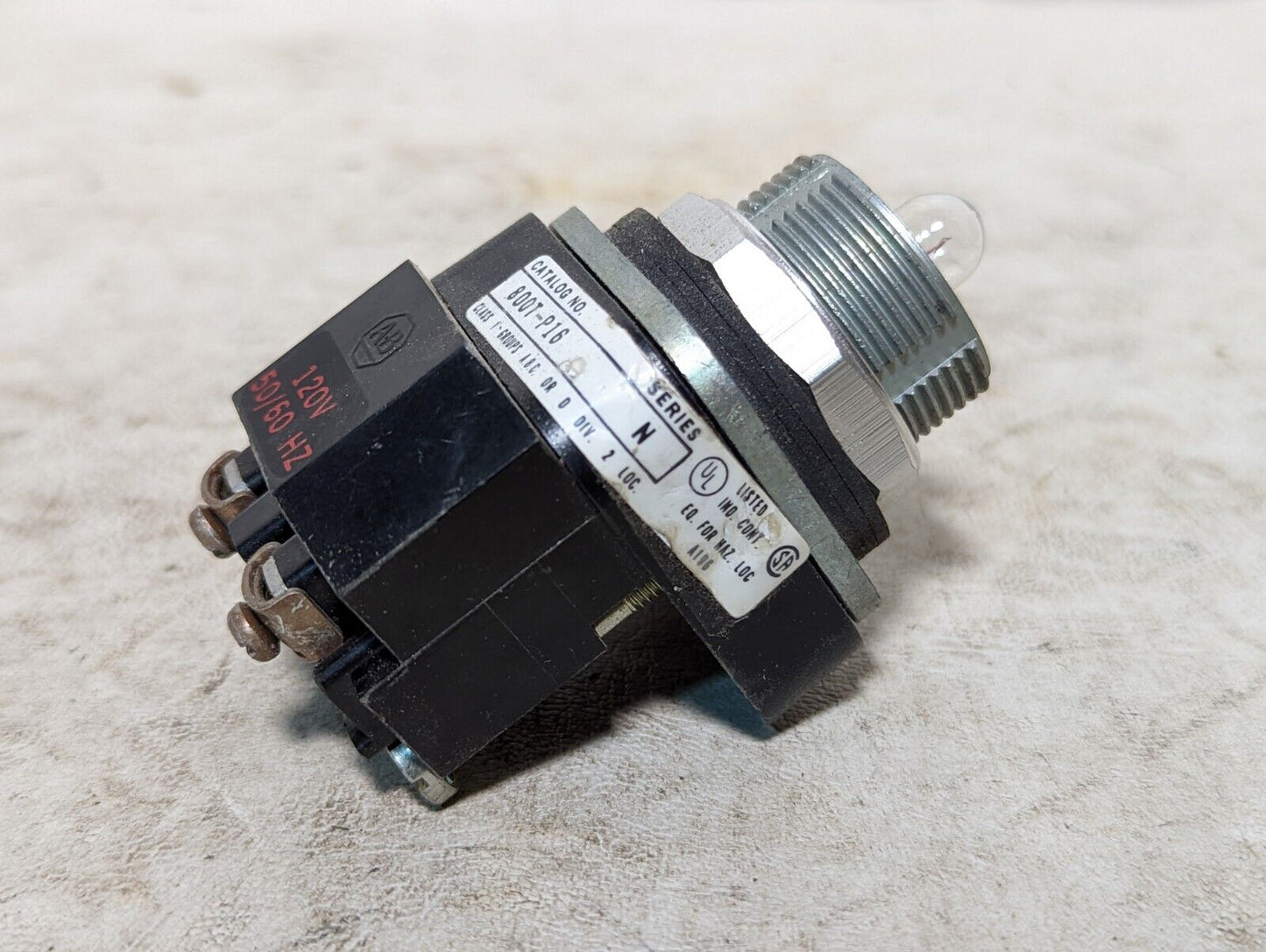 Allen-Bradley 800T-P16 indicator light, no lens, 120VAC