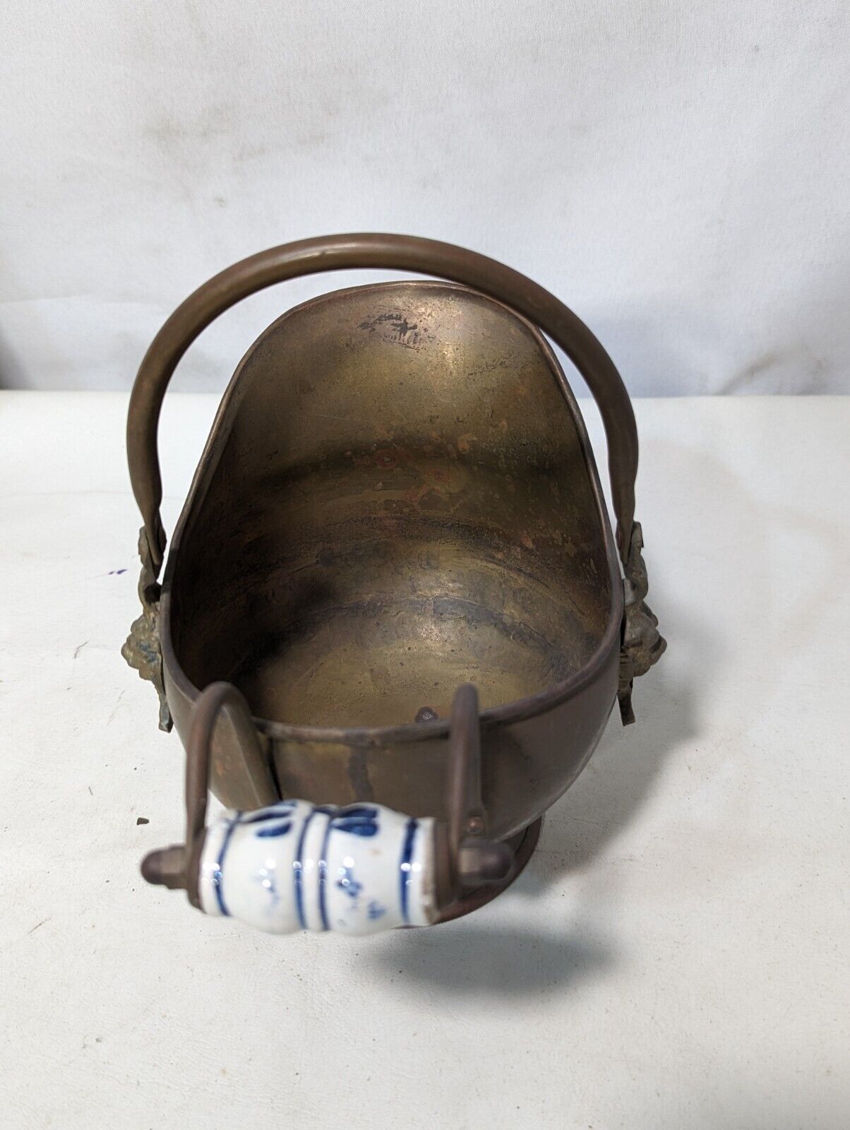 Vintage Copper Coal Scuttle Bucket w/Delft Holland Handle & Lions Head