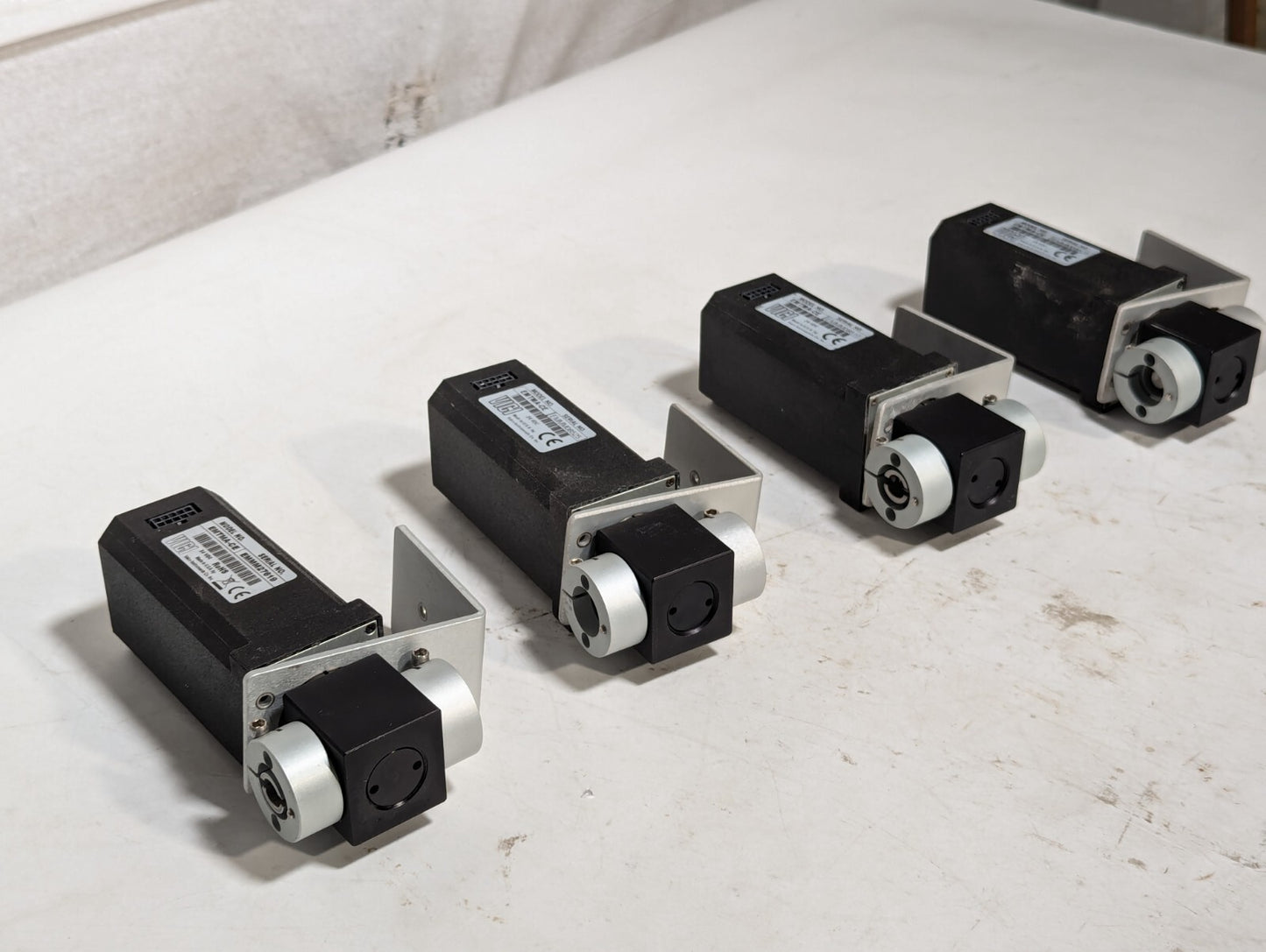 Vici Valco EMTMA-CE Multiposition Valve Actuator with Twin Cheminert Head