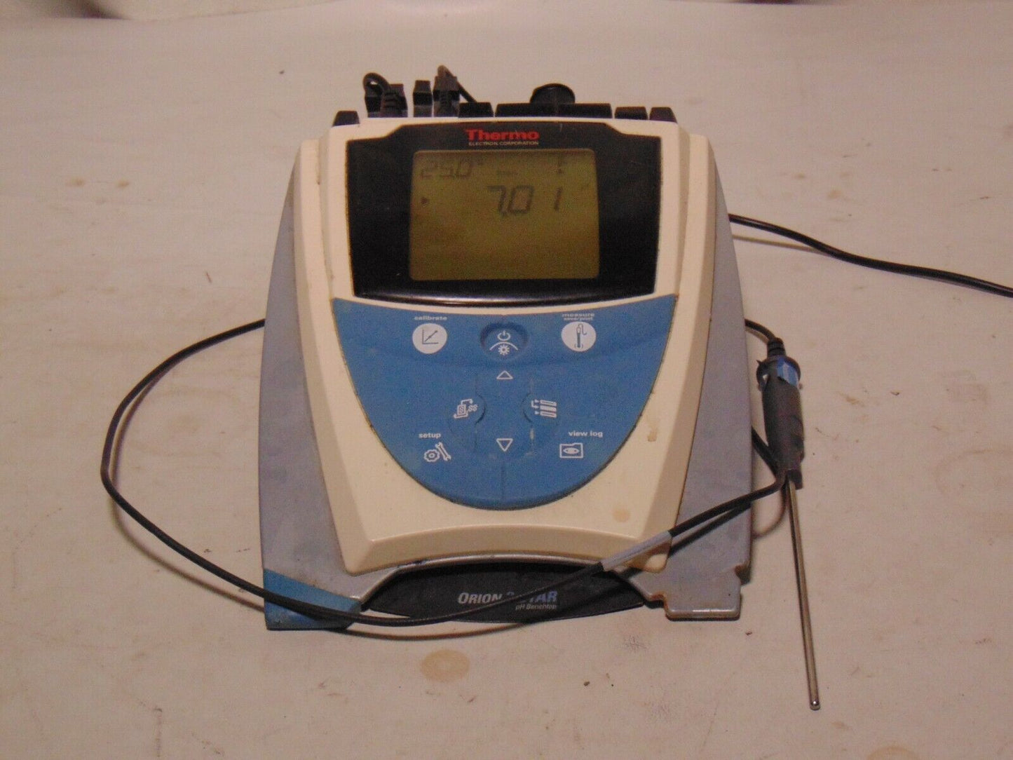 Thermo Scientific Orion 2 Star Benchtop pH Meter w/Probe and Charger-Free Ship