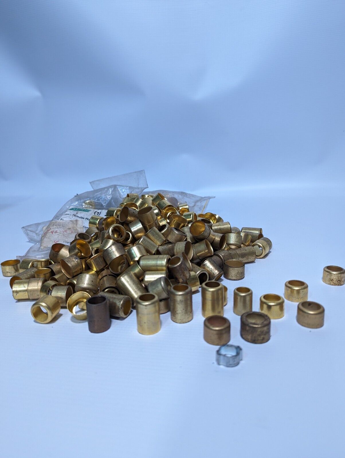 Lot of ferrules: Speedaire 2A733, others as pictured