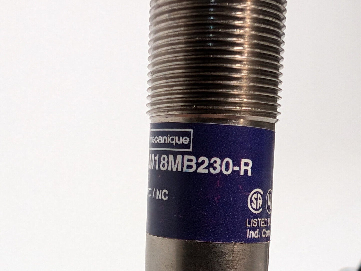 Telemecanique XU2-M18MB230-R Fiber Optic Sensor -Made in France- 240 VAC/DC